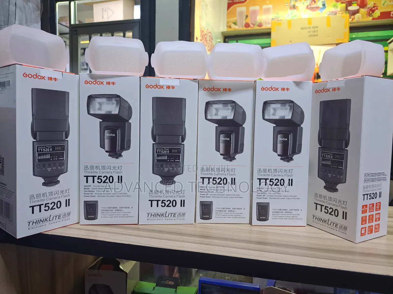 Godox Tt 520 Ii Speedlite With Free Diffuser
