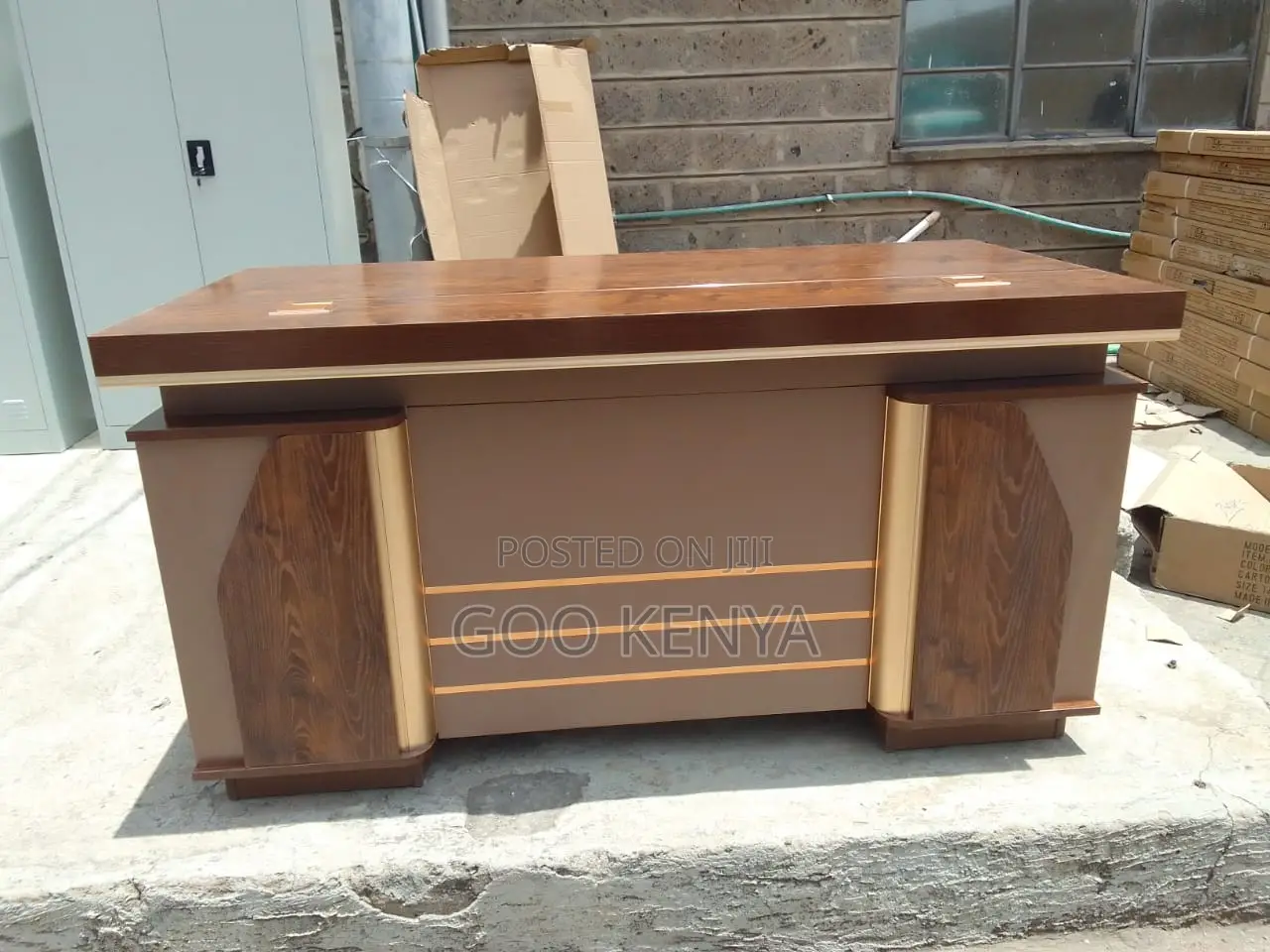 Office Desk ; 1400mm Mahogany Executive Desk