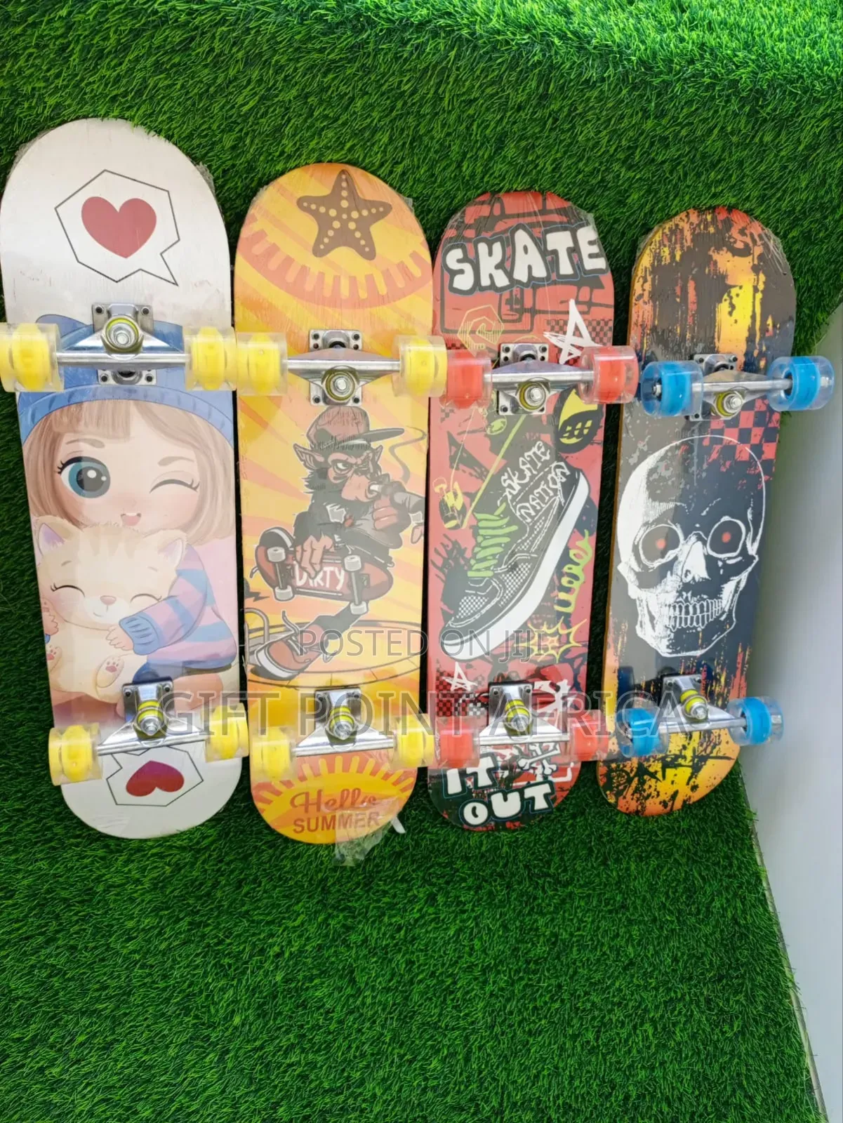 Rubber Wheels Skateboard