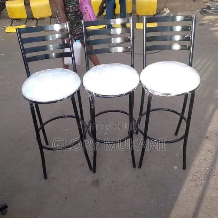 Restaurant And Bar High Sinatabu Chairs