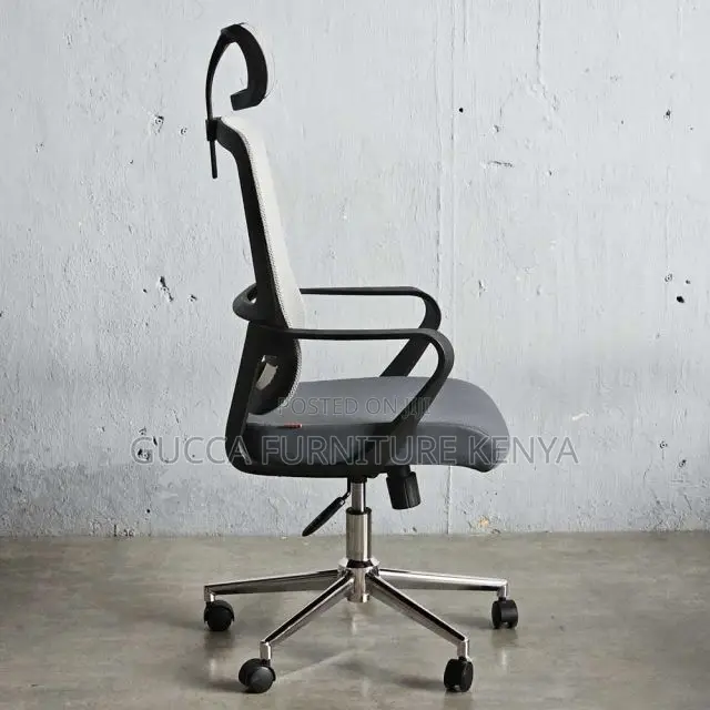 Office Chair:Profesional Mesh Chair With Adjustable Headrest