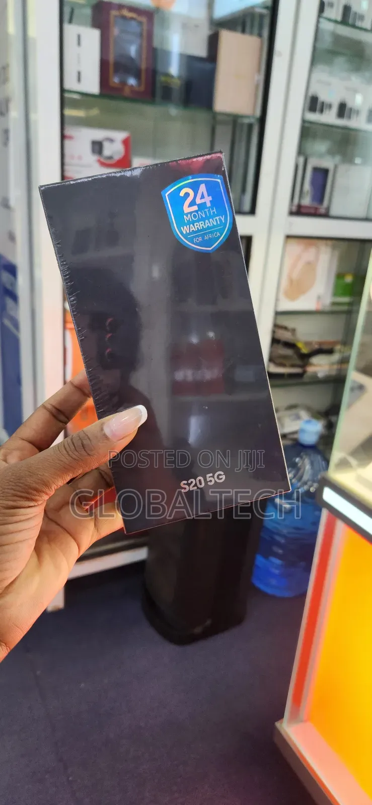 New Samsung Galaxy S20 128 GB Black