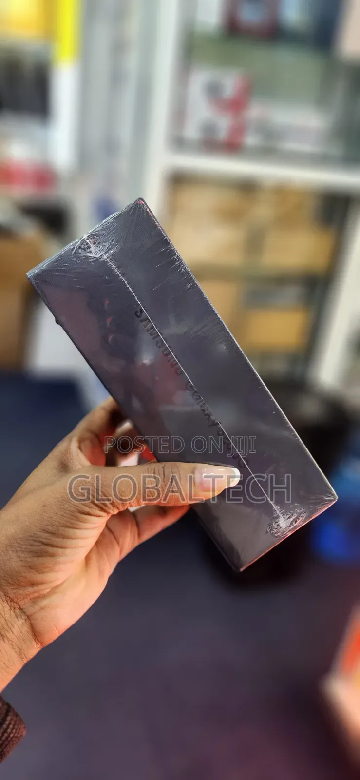 New Samsung Galaxy S20 128 GB Black