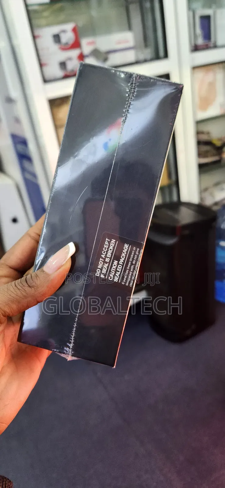 New Samsung Galaxy S20 128 GB Black