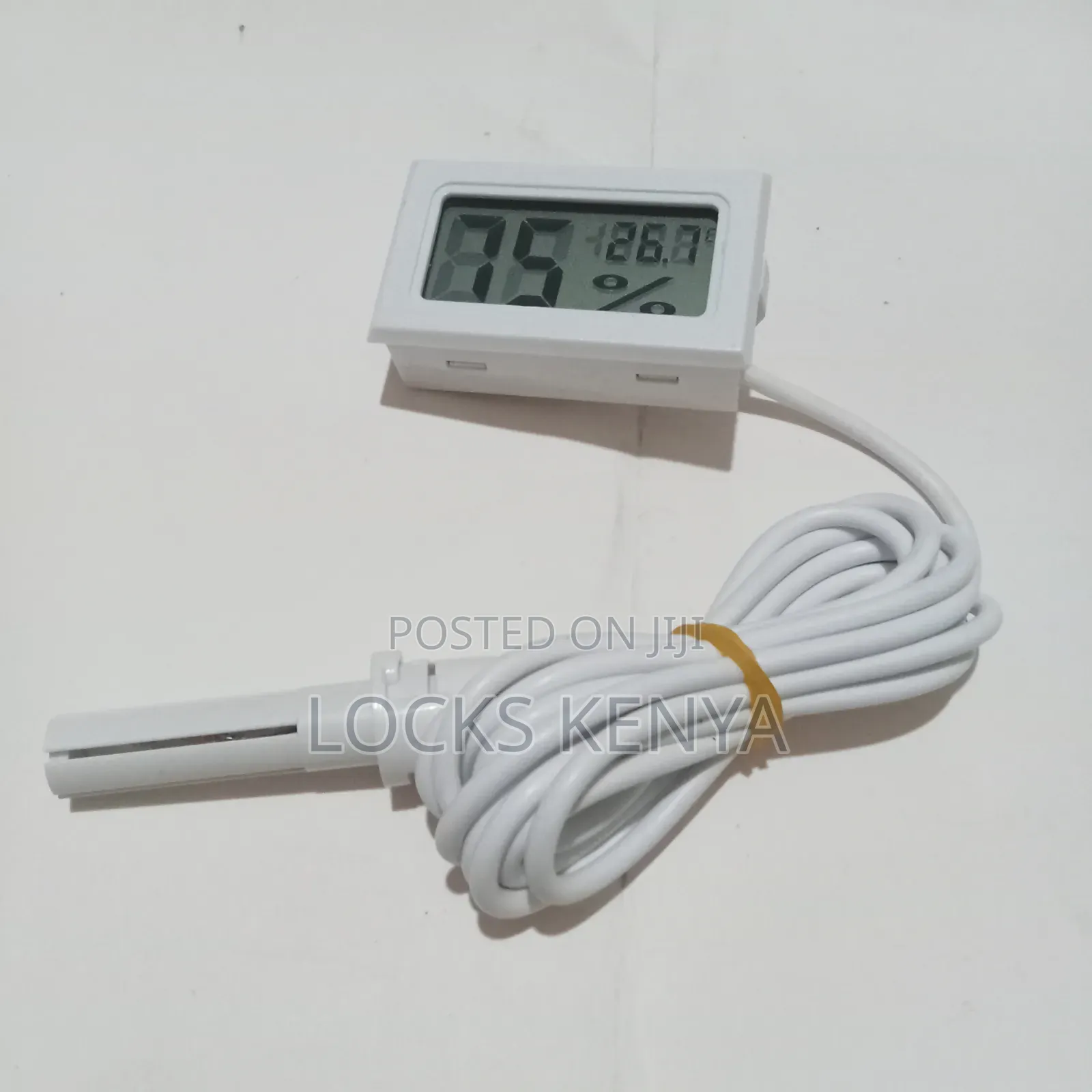 Simple to Operate Fridge Thermometer