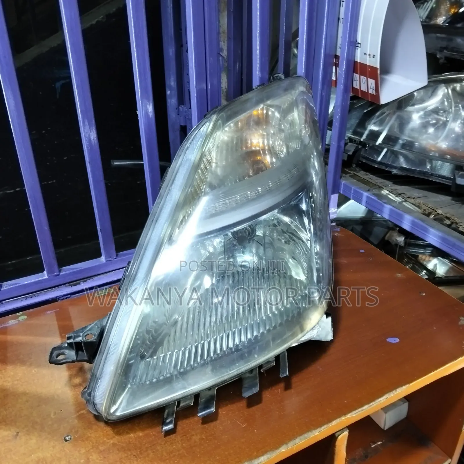 Toyota Prius 2006/2007/2008 Non Xenon Head Lamp, Ex Japan
