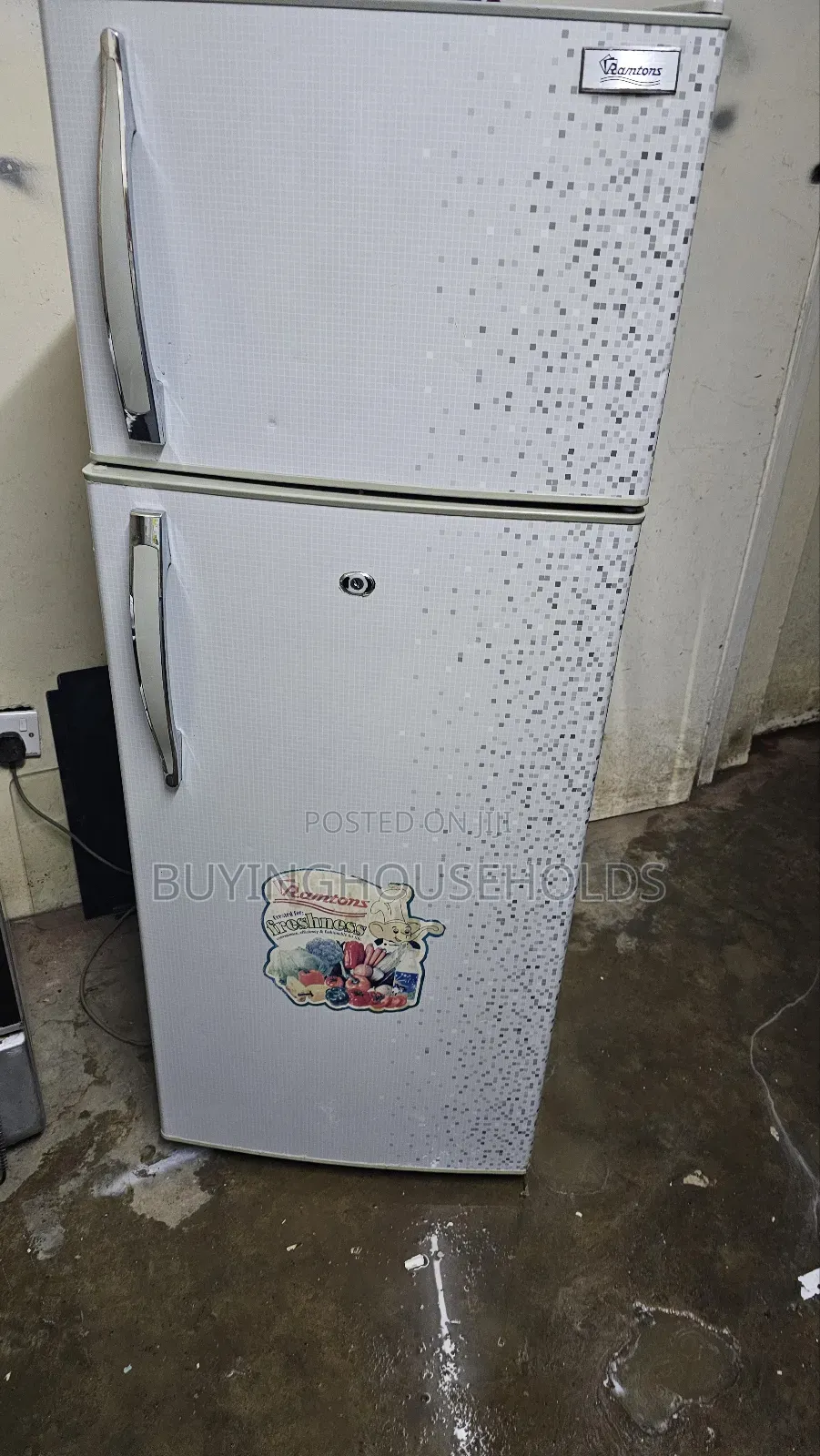 Ramtons 220l Fridge
