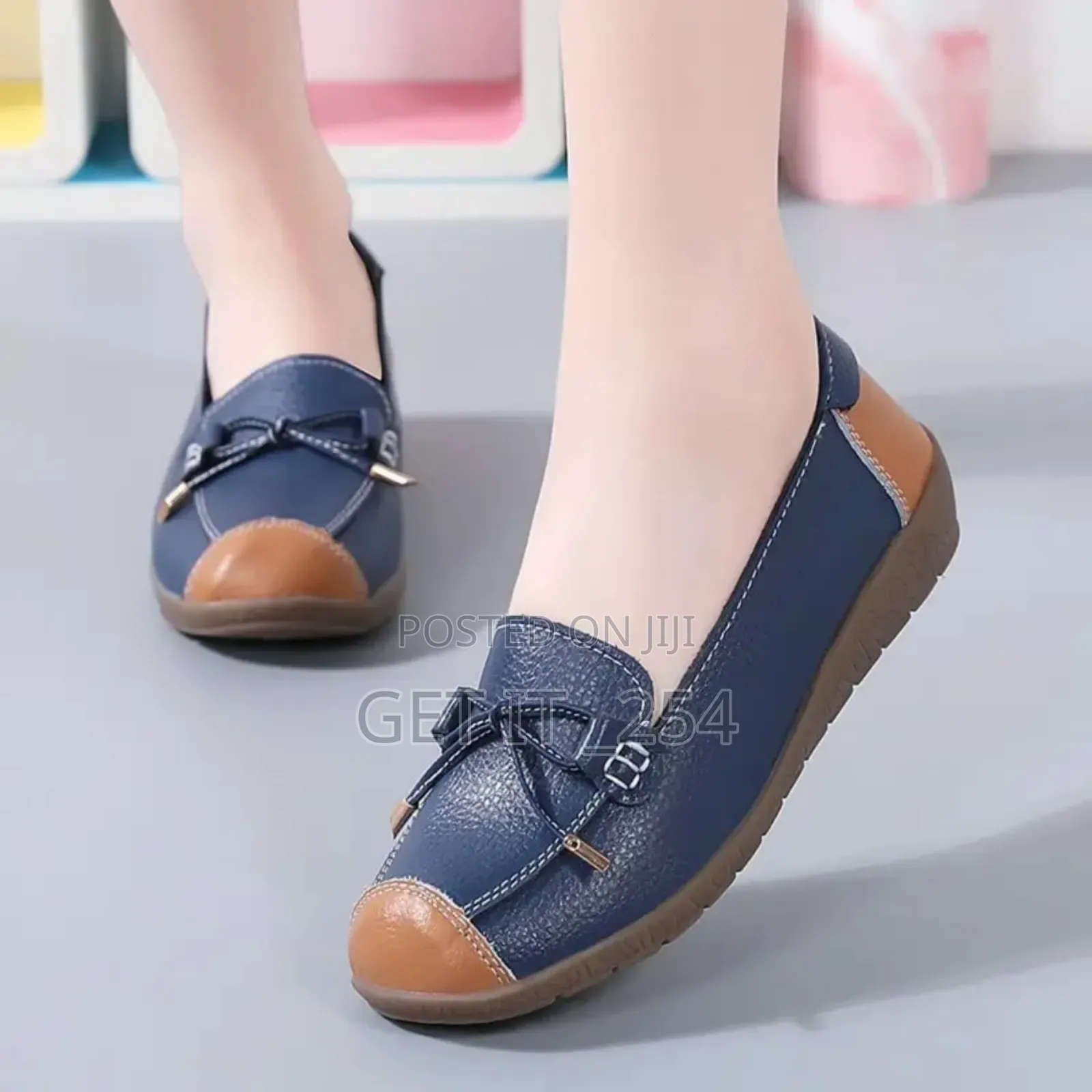 *Ladies Leather Loafers