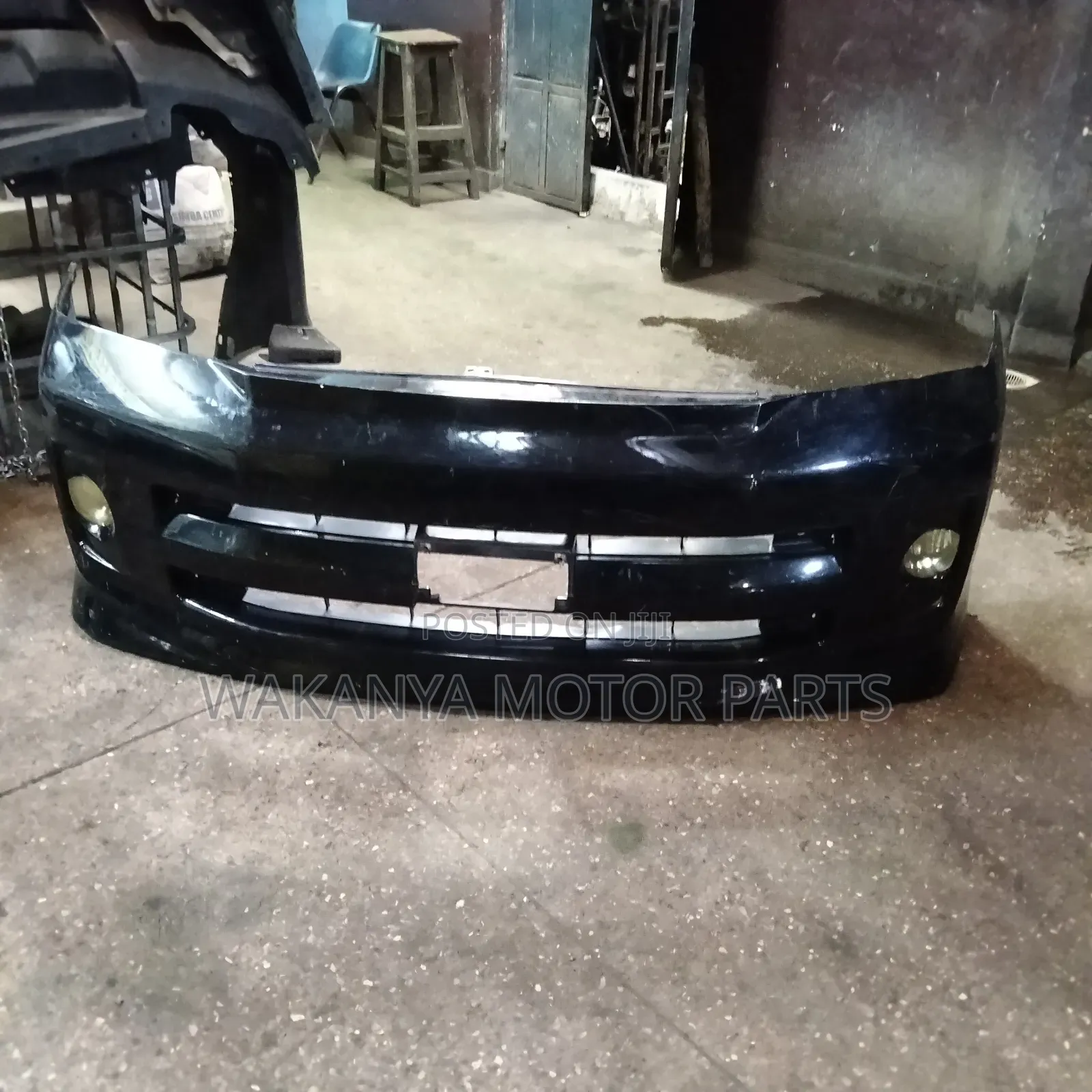 Toyota Voxy 2004/05/06/07 Front Bumper Complete With Fogs