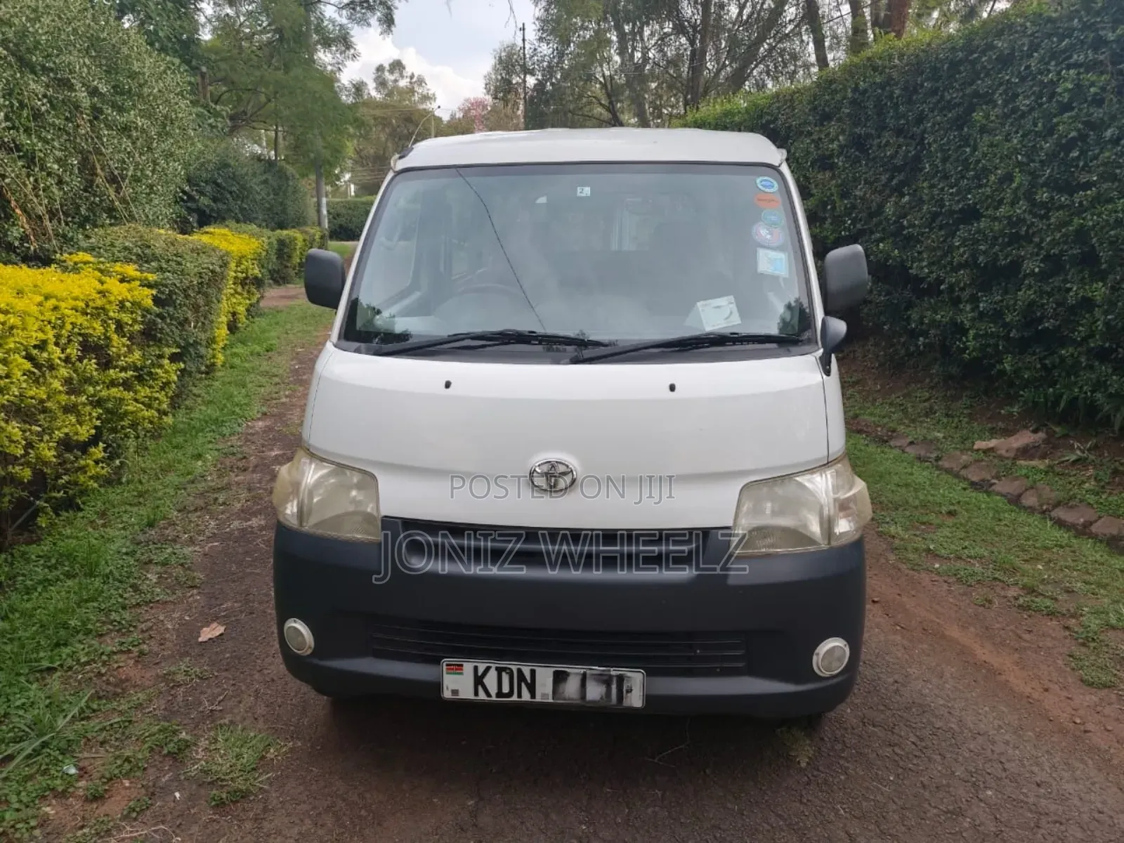 Toyota TownAce 2016 White