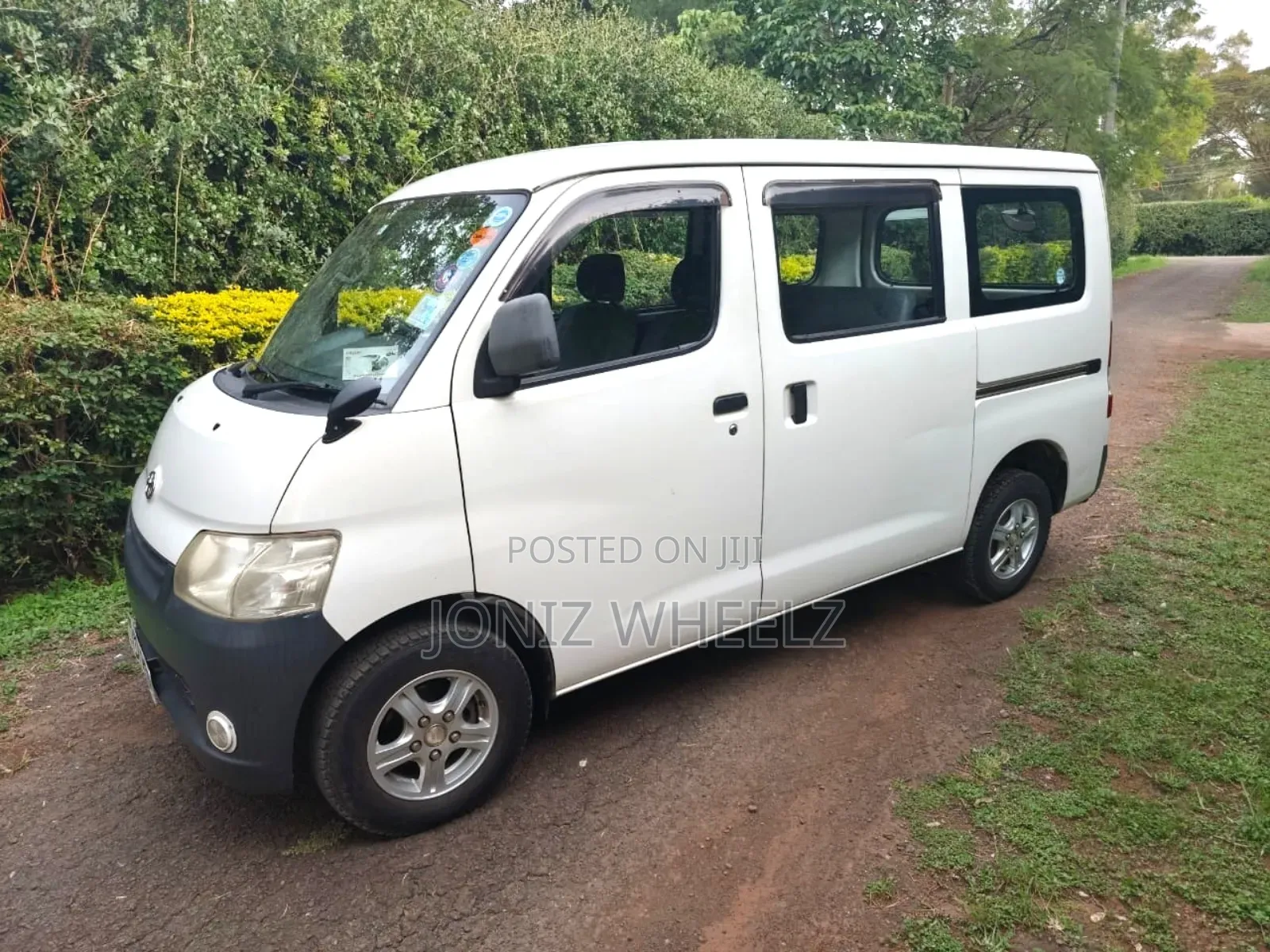 Toyota TownAce 2016 White