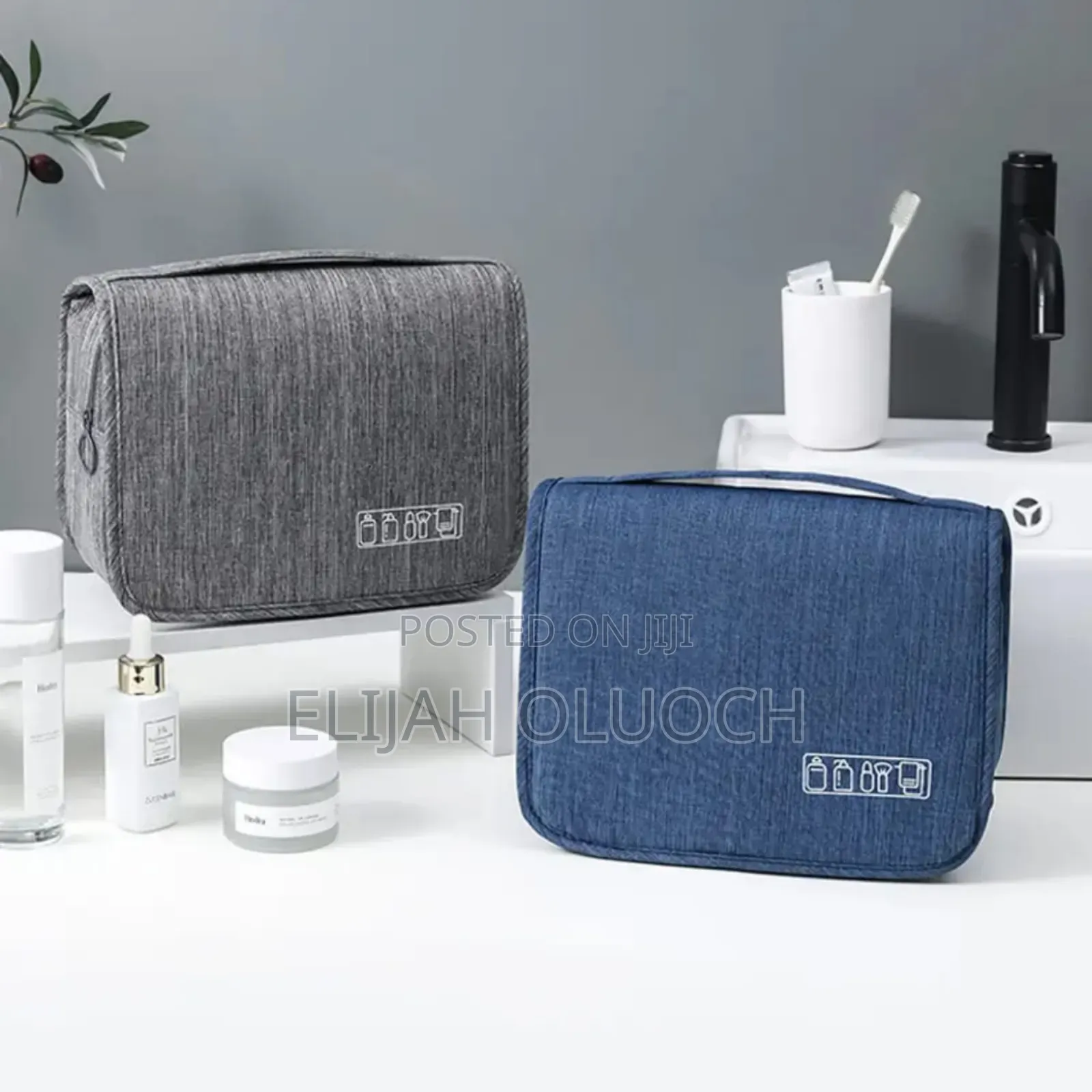 Multi-Purpose Travel Organizer*