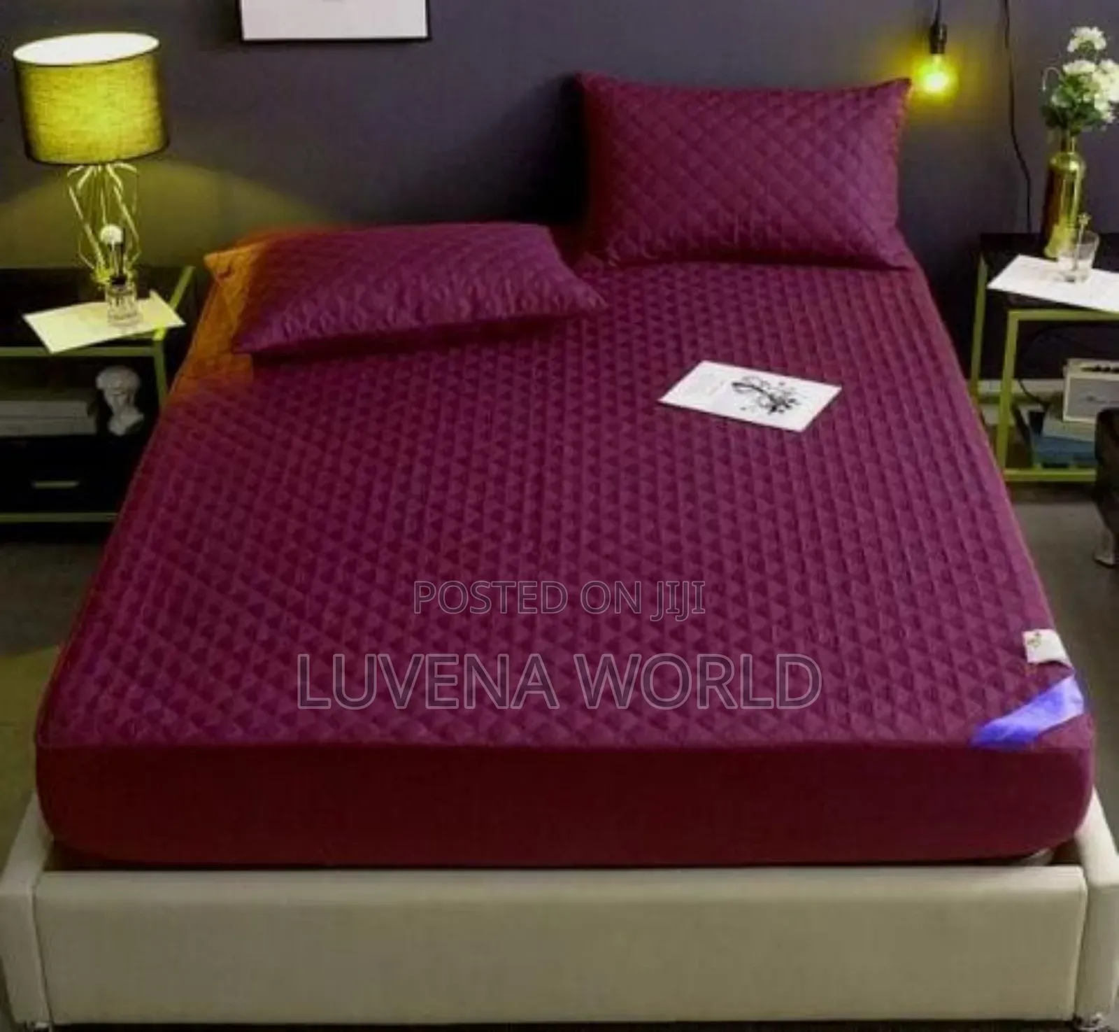 Maroon Mattress Protector