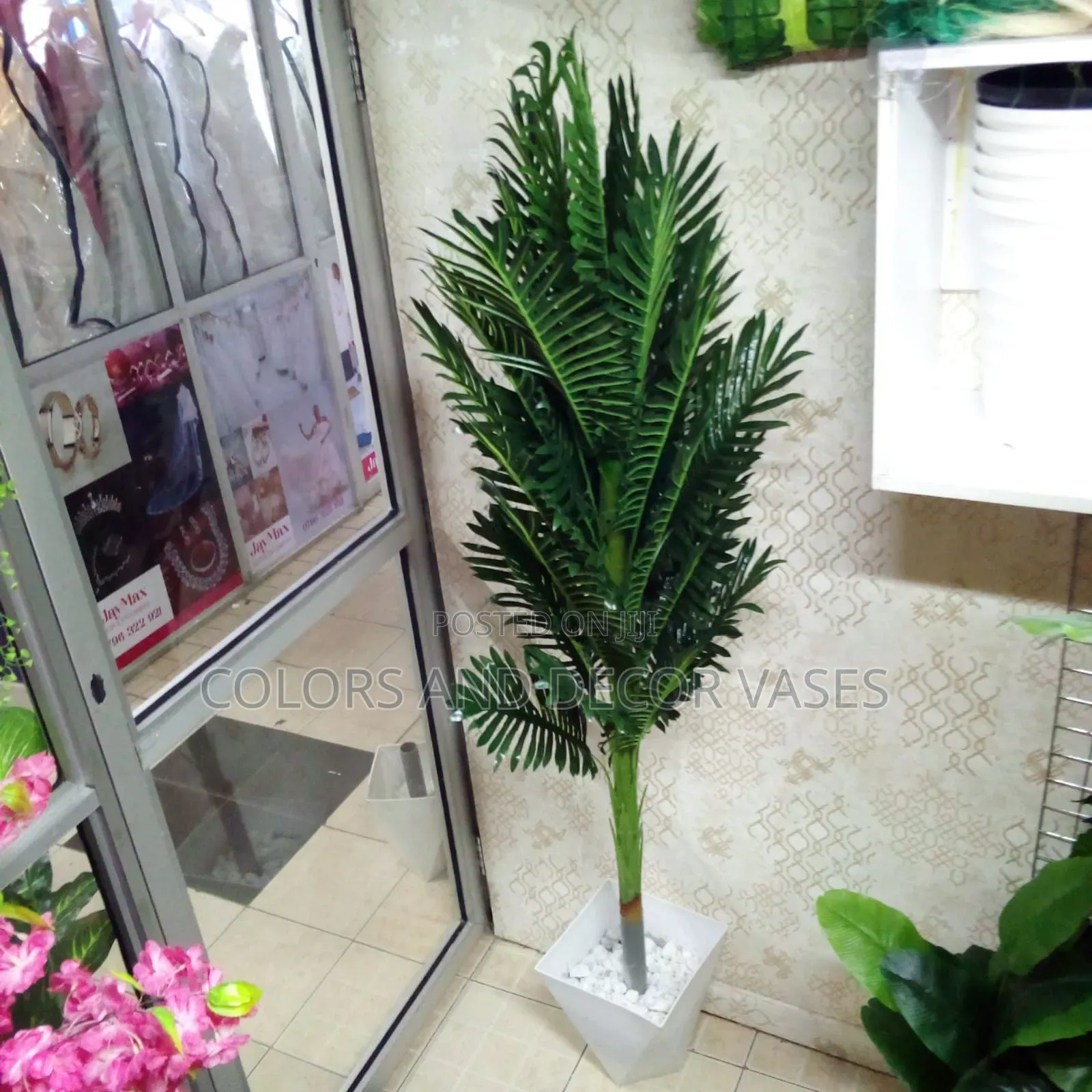 4ft Palm With Vase KSH Offer
