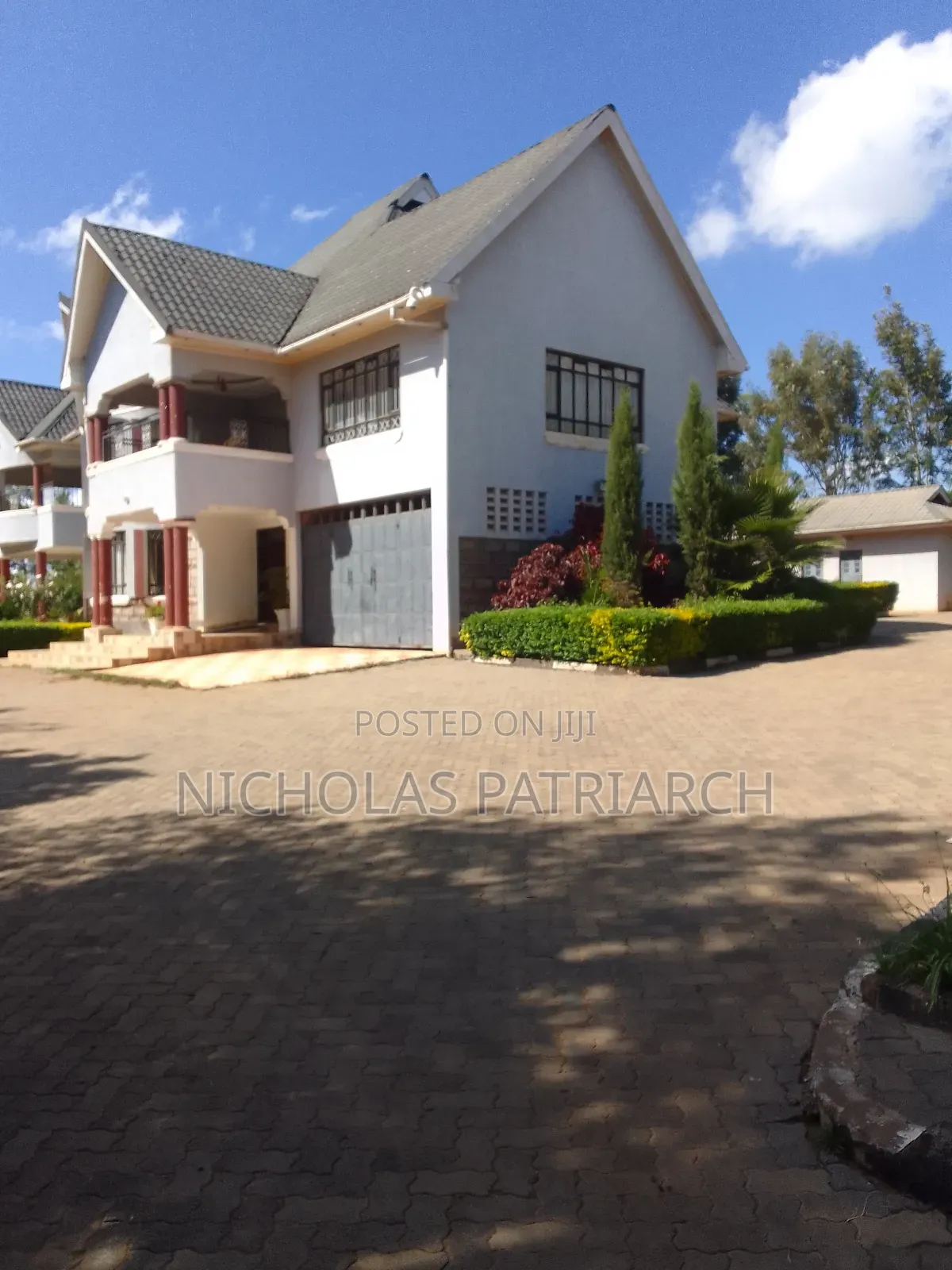 6bdrm Maisonette in Kyasila, Mua Hills for sale
