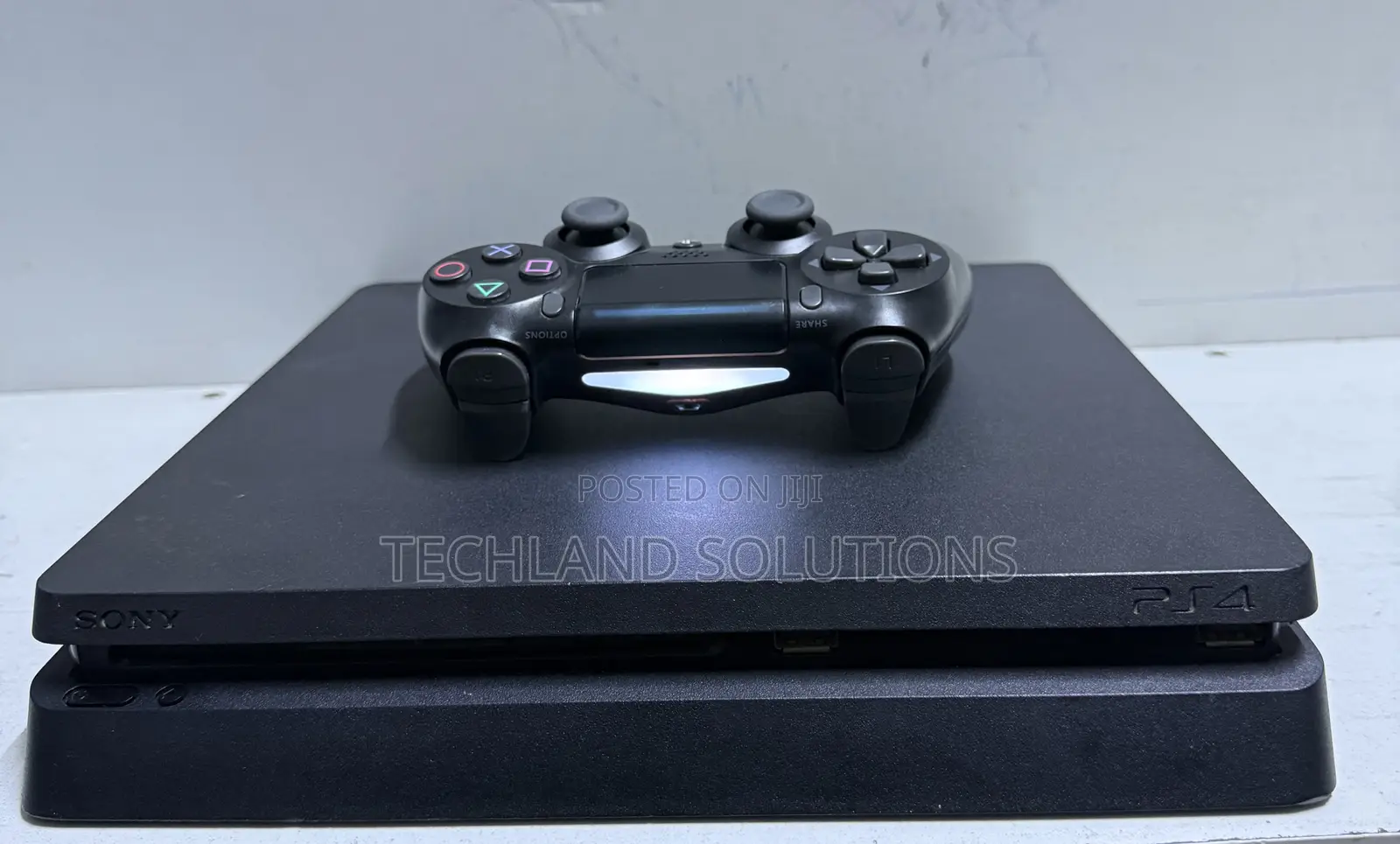 Well Maintained Chipped Ps4 Slim