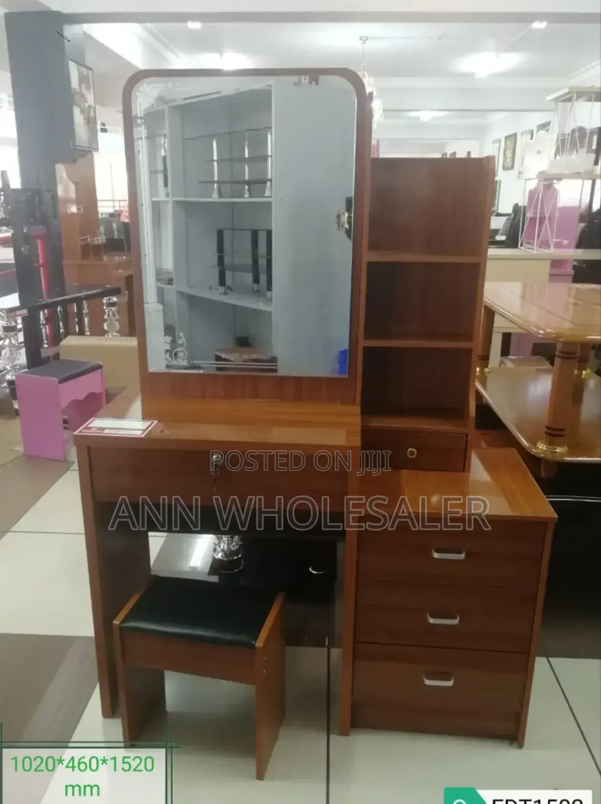 Portable Brown Dressing Table With Wordrobe/ Mirror