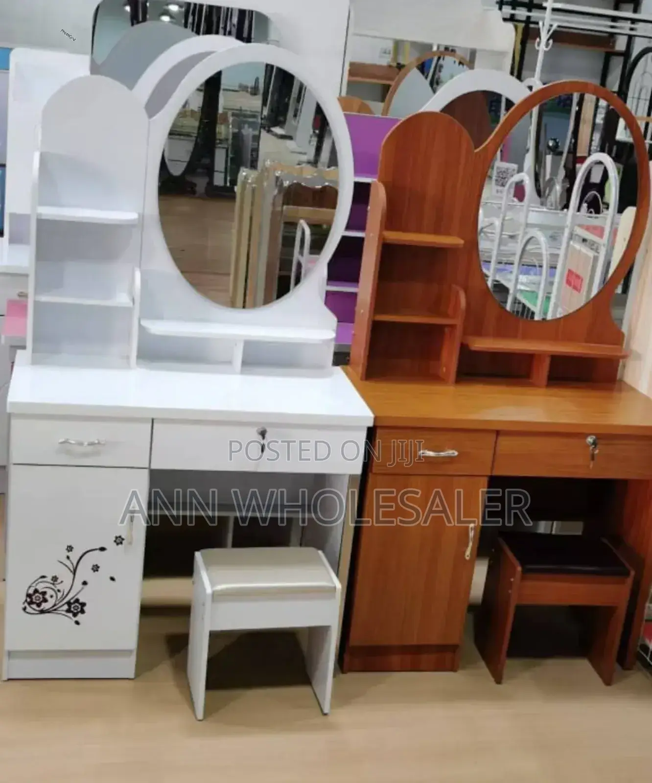 With Warranty Brown Dressing Table With Wordrobes W/8
