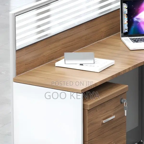 Office Workstation ; 6-Way Modular Office Workstation
