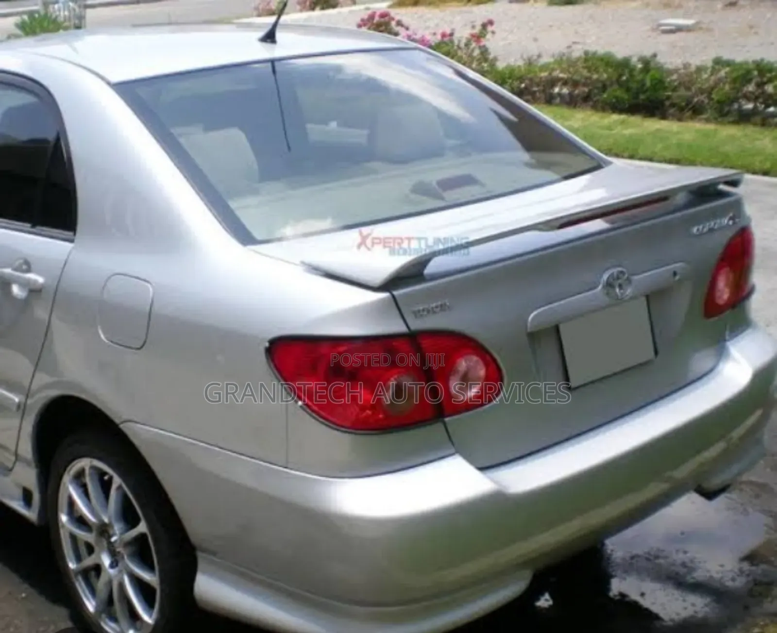 Saloon Fit Spoiler