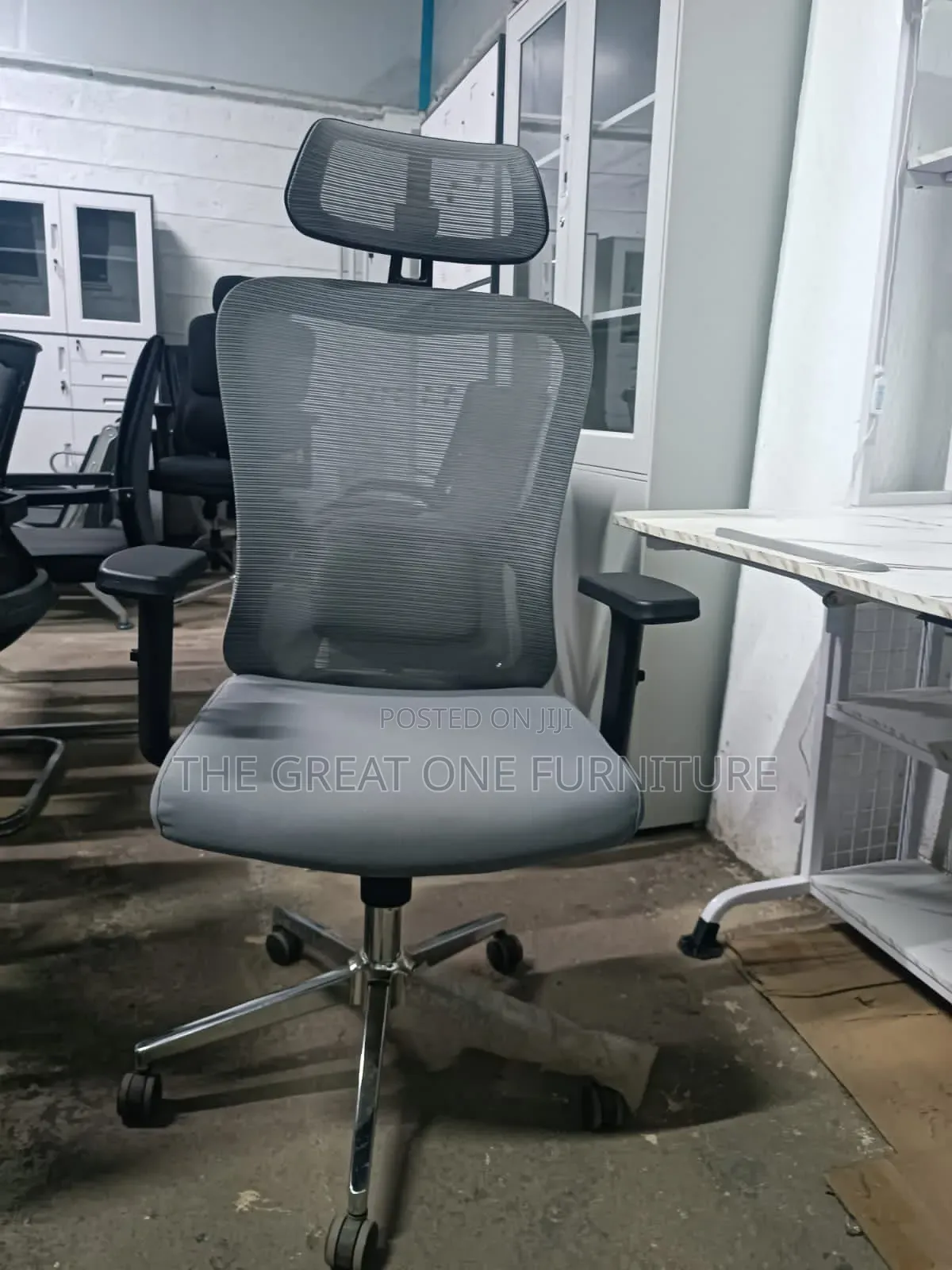 Elegant Mesh Office Chair With Headrest Df5r