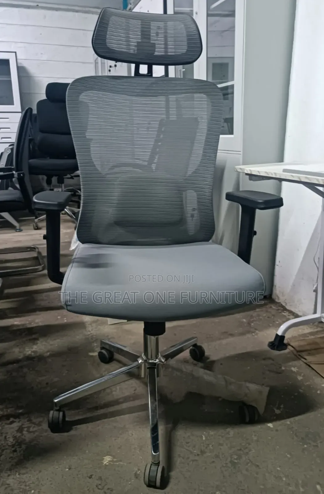 Vintage Gray Office Chair With Headrest Yg9k
