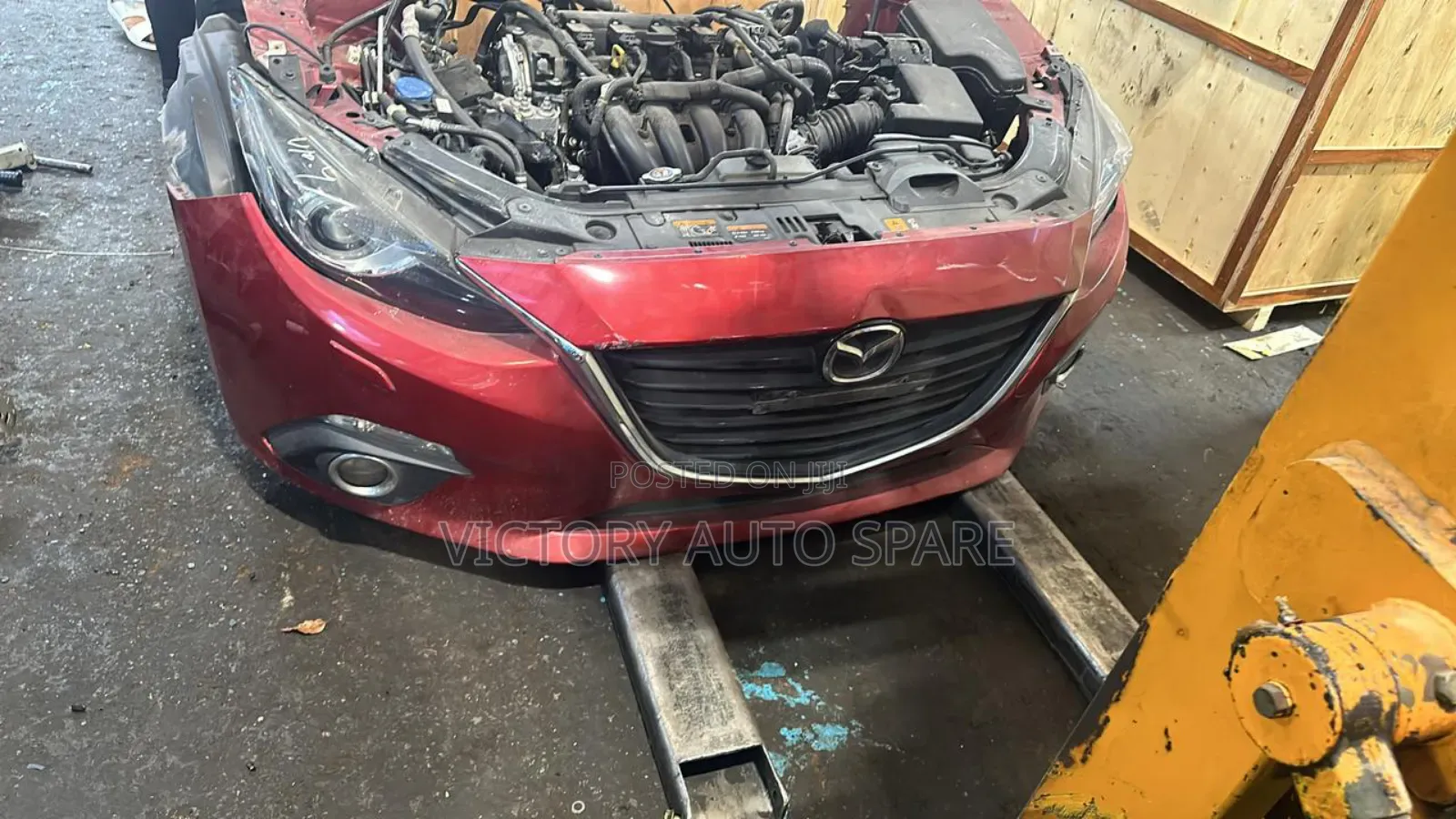 Mazda Axela Nosecut 2017/2018