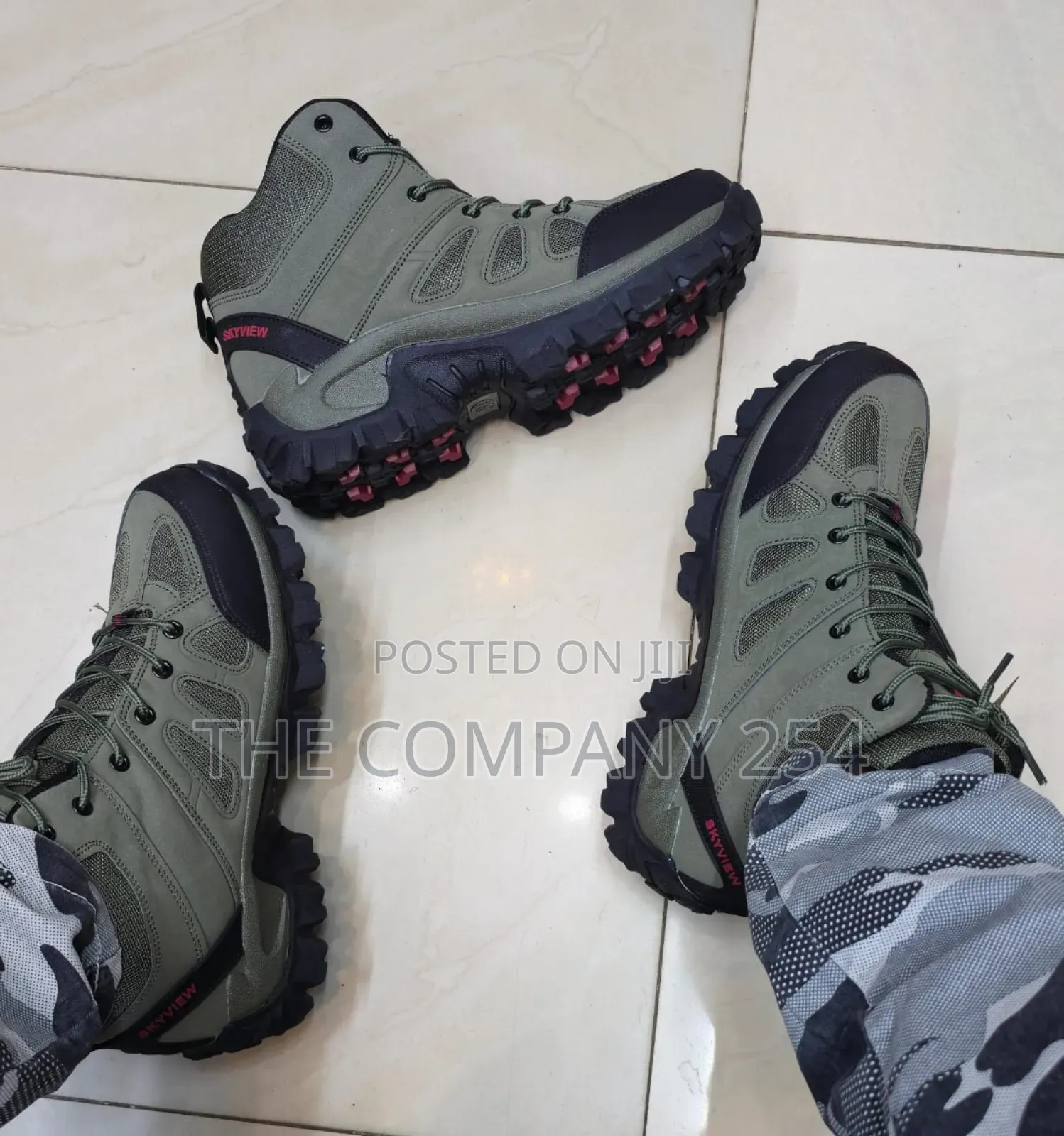 Quality Leather High Cut Hiking Safety Sky View Boots