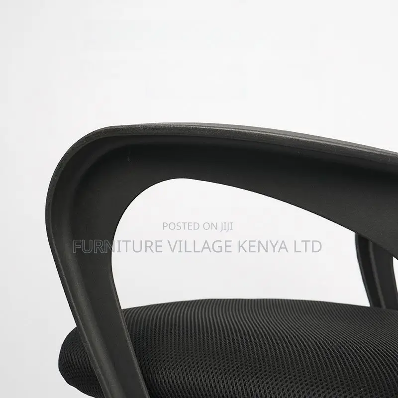 Office Chair:Solid Mesh Chair With Armrest and Adjustable