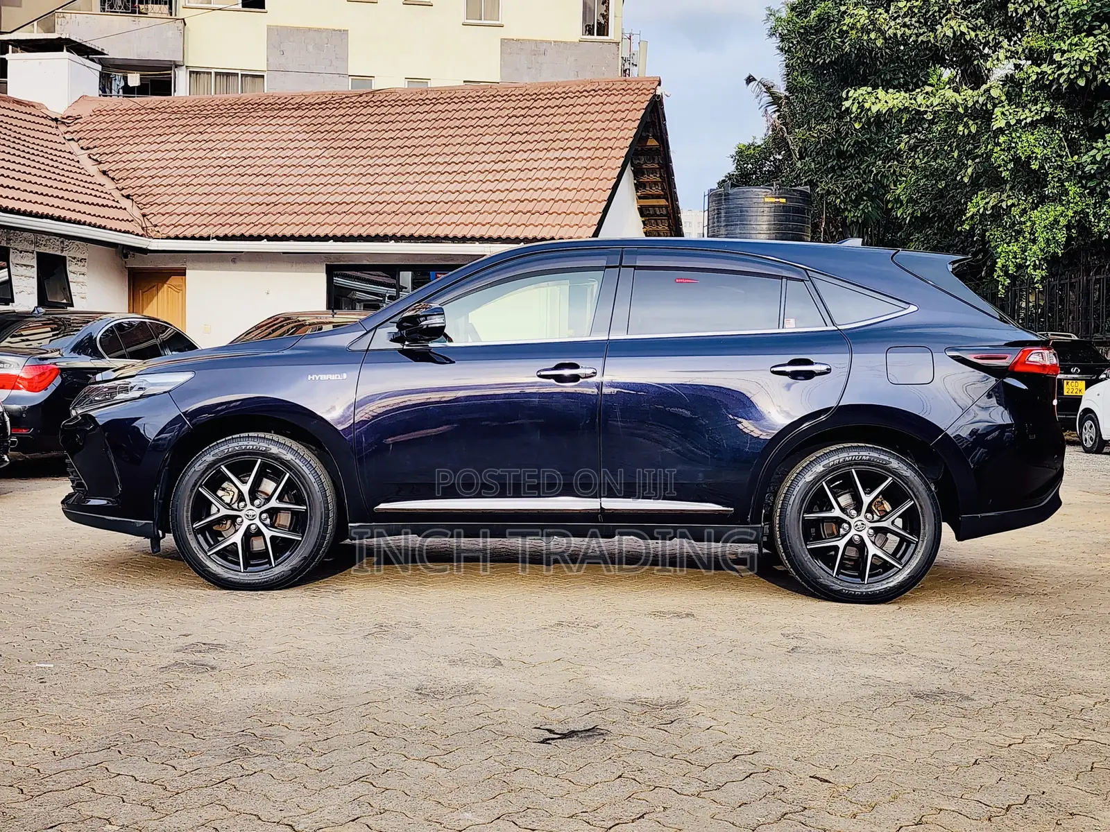 Toyota Harrier 2.5 Hybrid 4WD 2019 Black