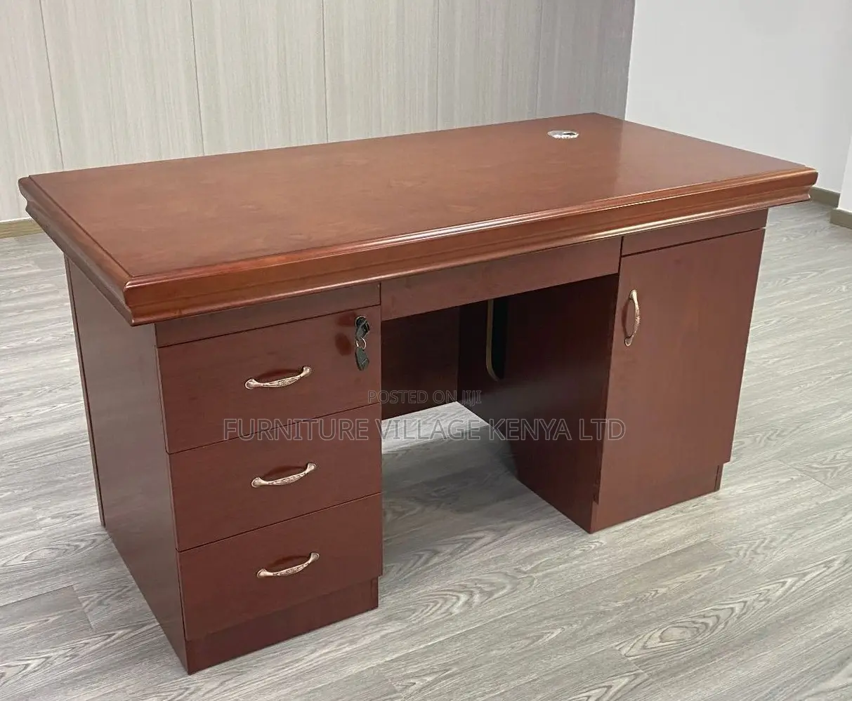 Office Tables:1.4 Meters Mahogany-Finish Staff Work Table