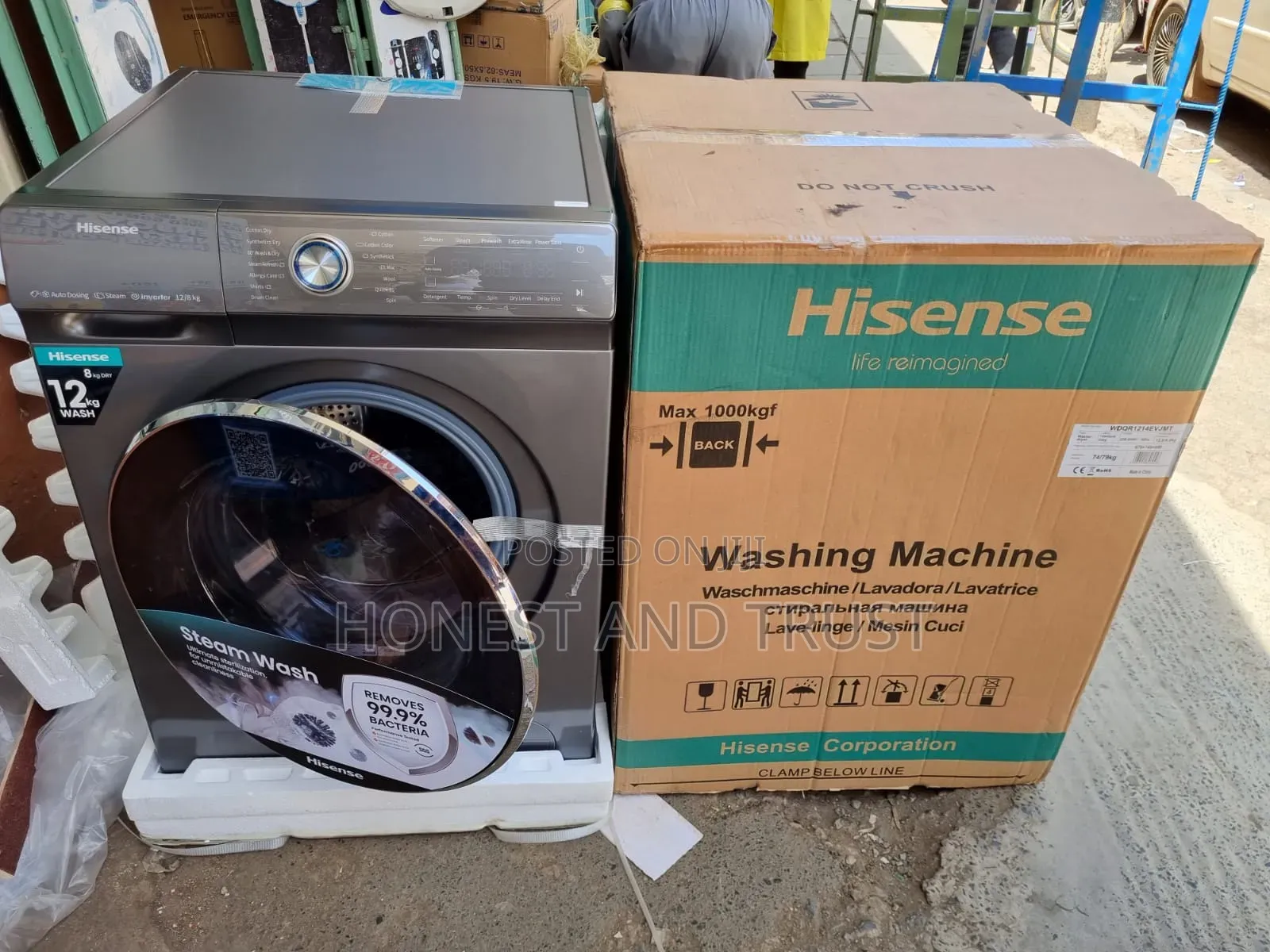 Hisense 12kg Front Load Wash and Dry Washing Machine