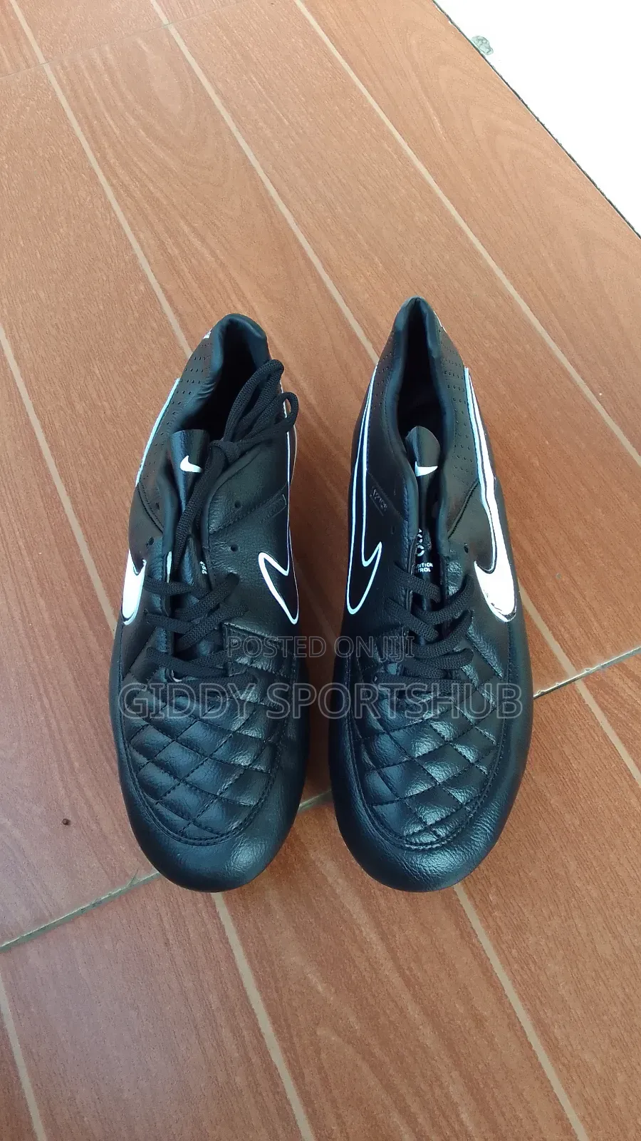 Soccer Boots Tiempo