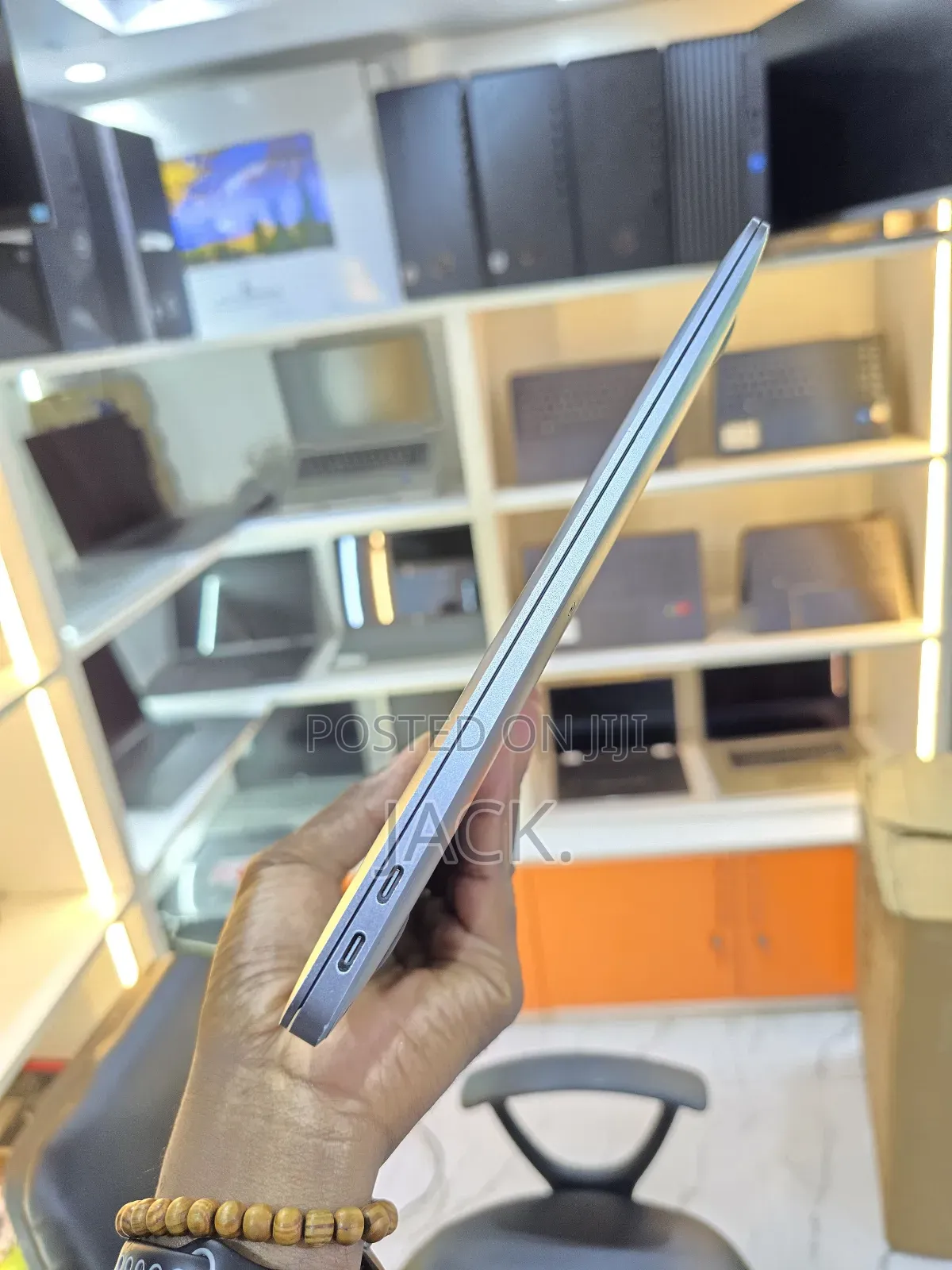 Laptop Apple MacBook Air 2019 8GB Intel Core i5 SSD 256GB