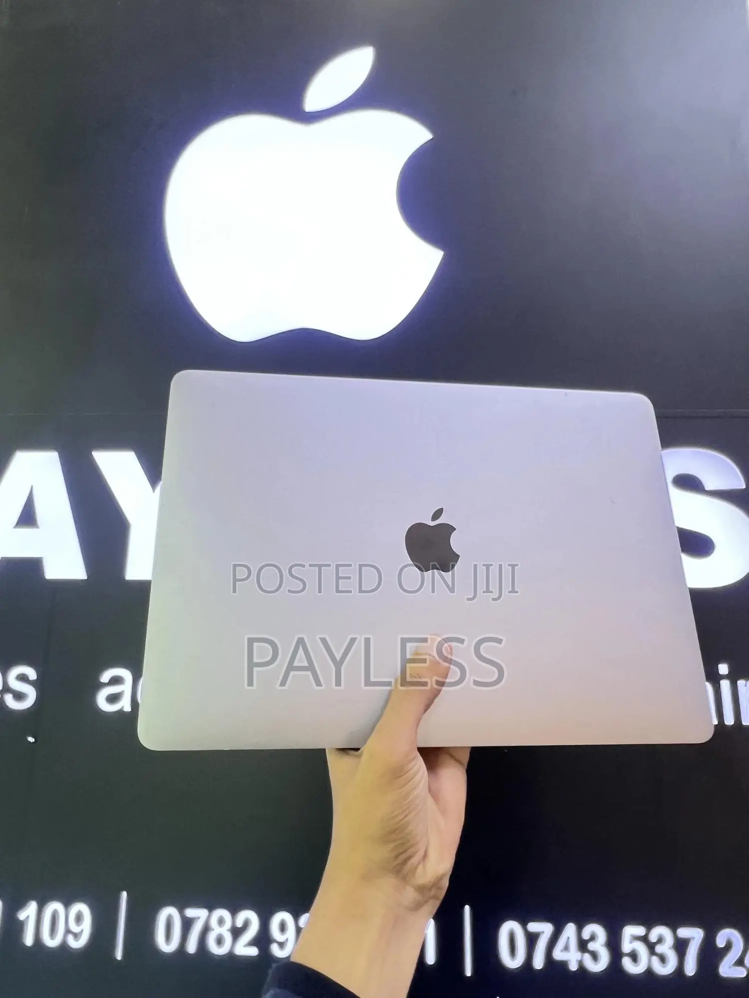 Laptop Apple MacBook Pro 2020 8GB Apple M1 SSD 256GB