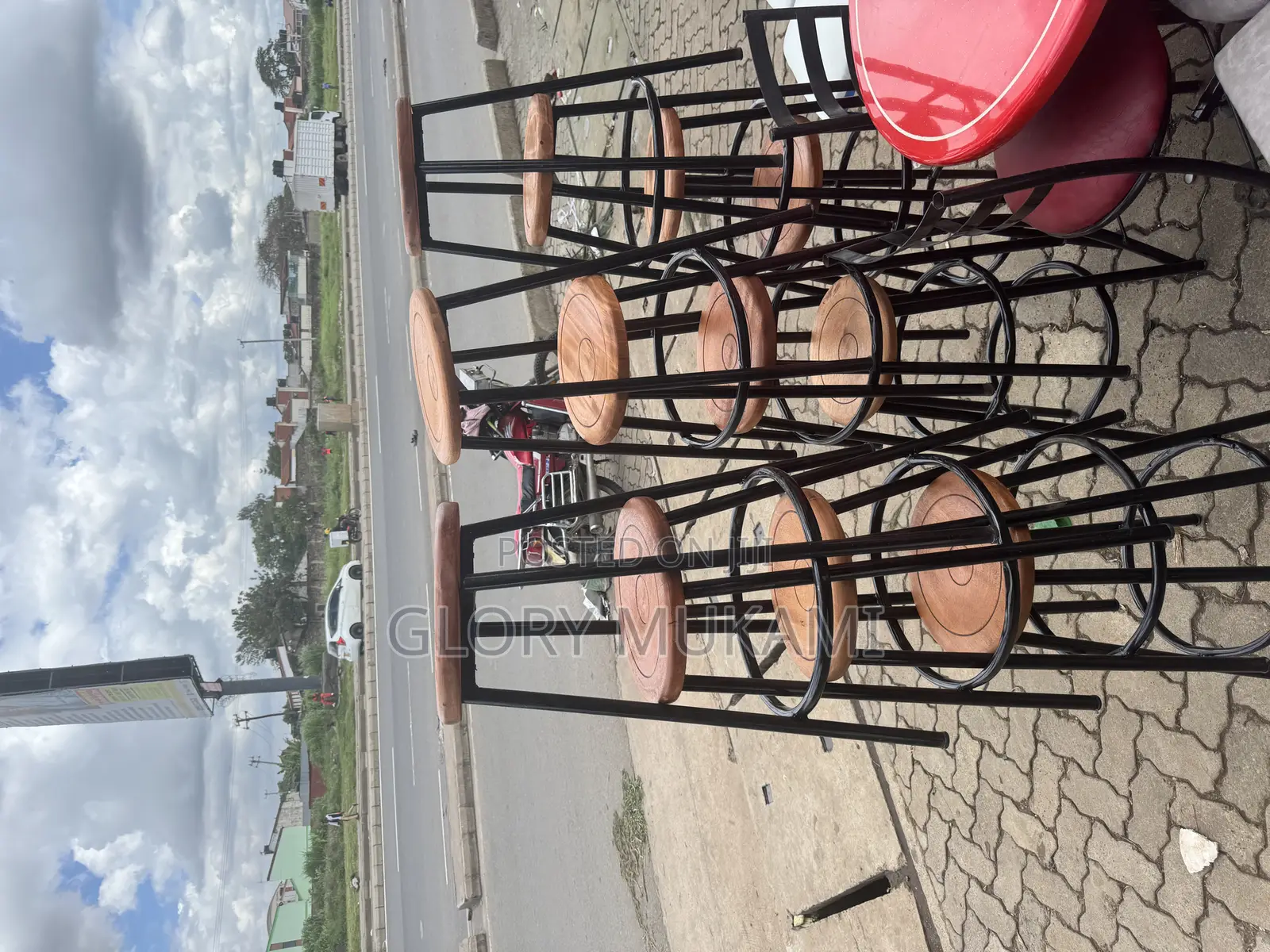 Restaurant And Bar Mahogany Round Stools