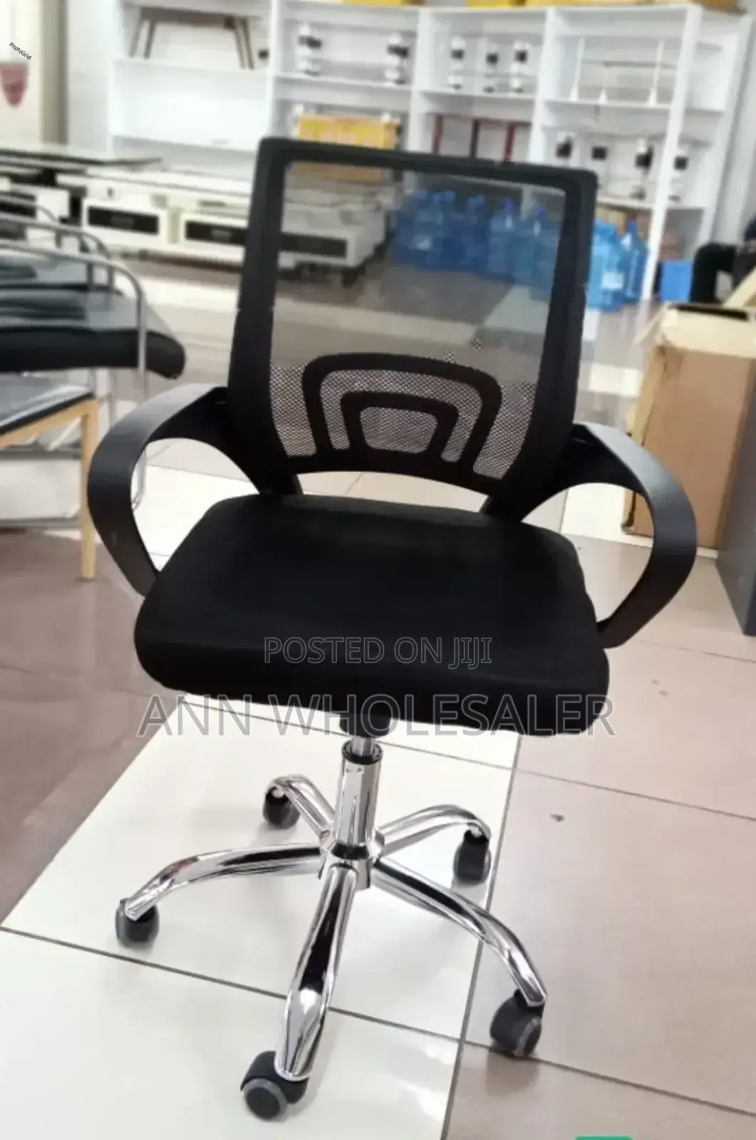 Black Office Chair With Seat Support/ Swing Chair