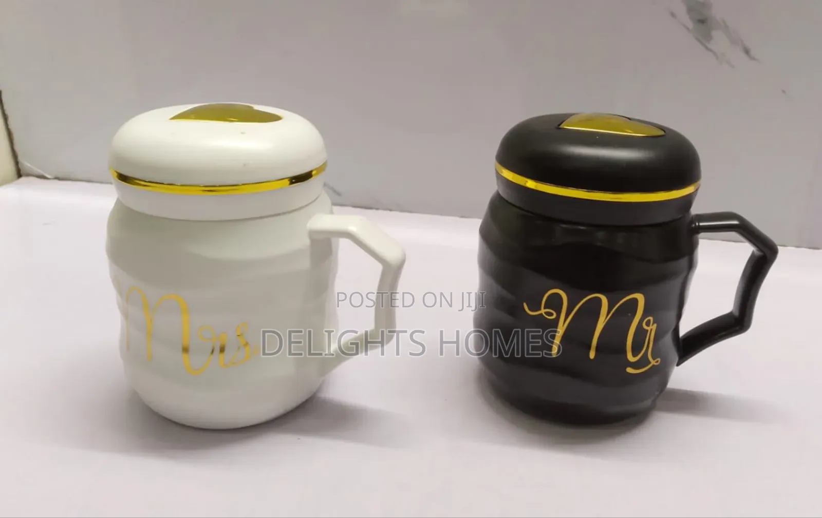 Fancy Couple Cups Branded Mr Mrs King Queen