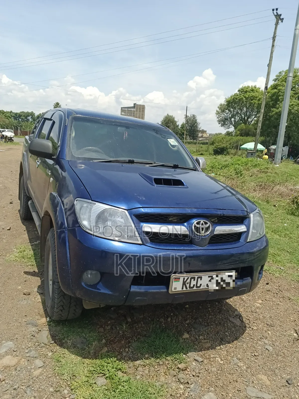 Toyota Hilux 2010 Blue