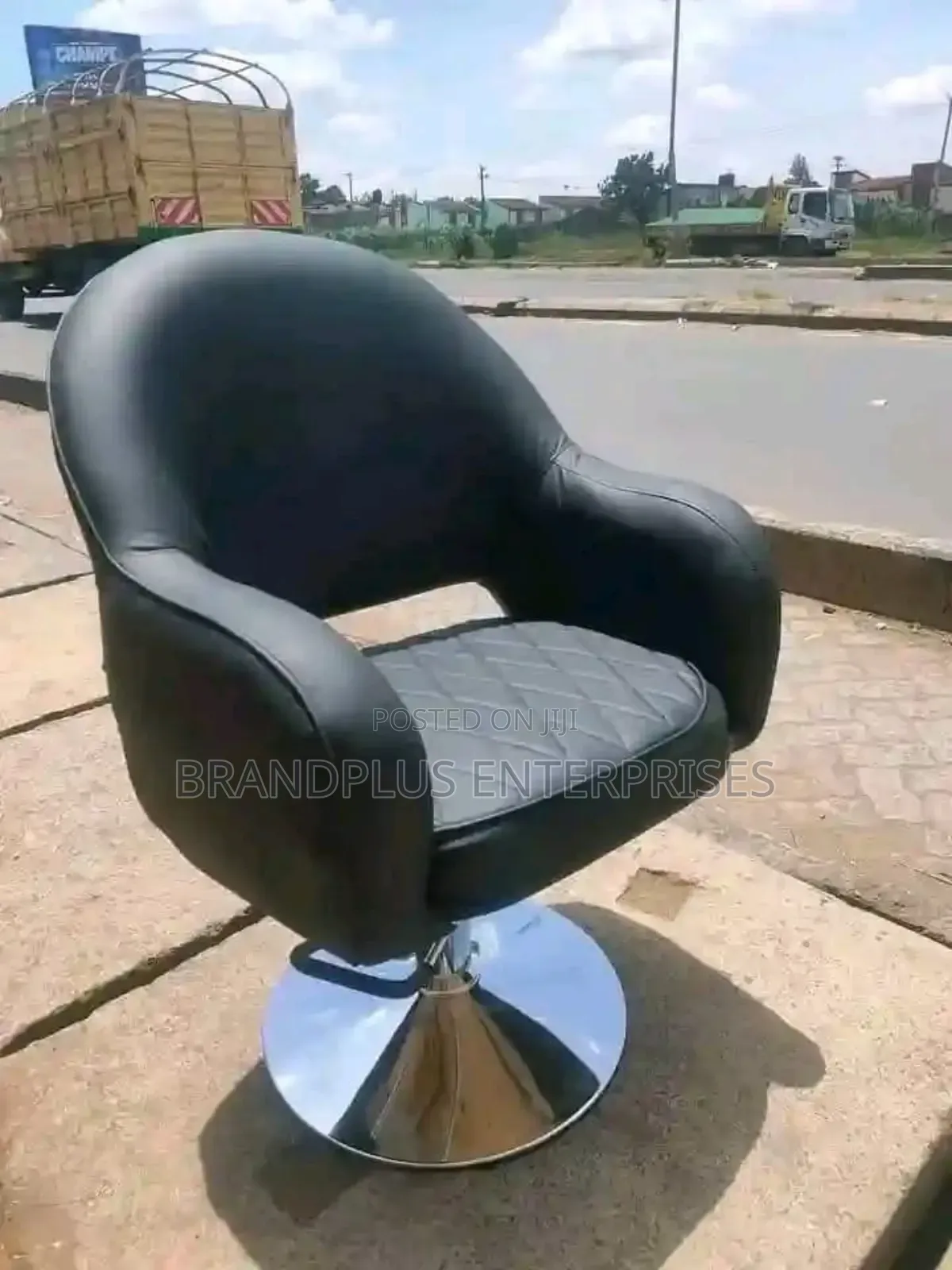 White Salon Styling Seat