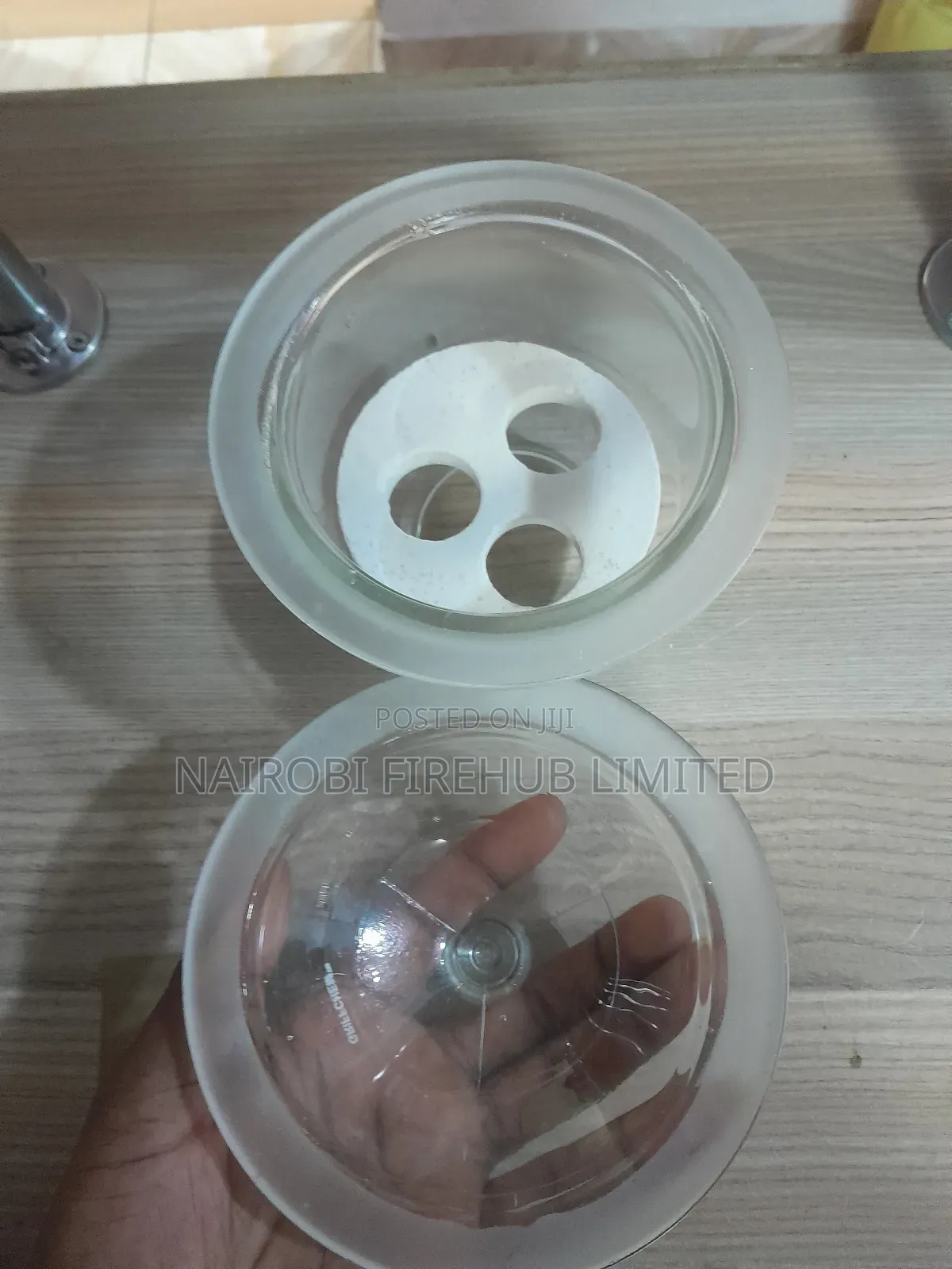 Desicator for School Lab