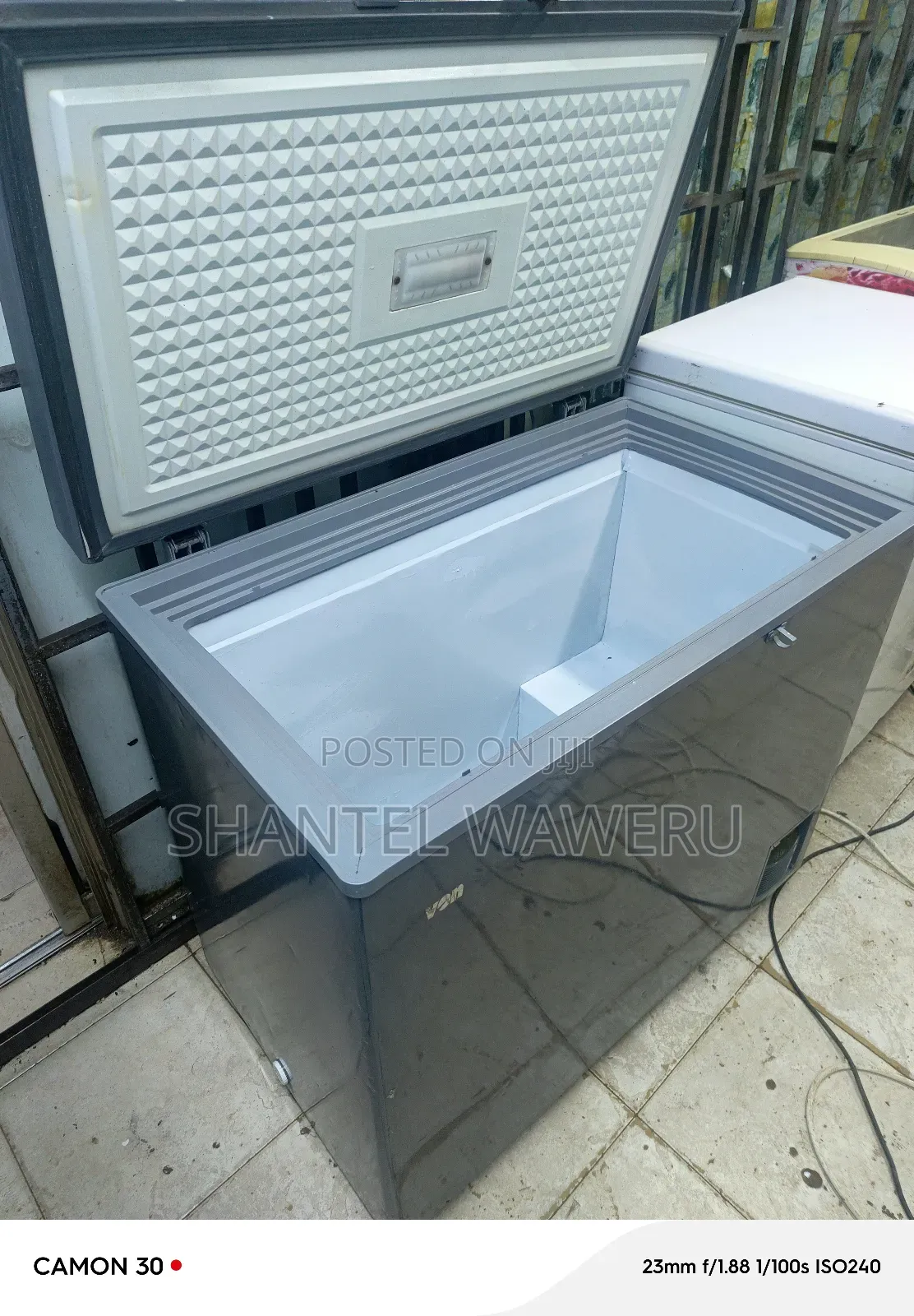 Deep Freezer Greyin Colour