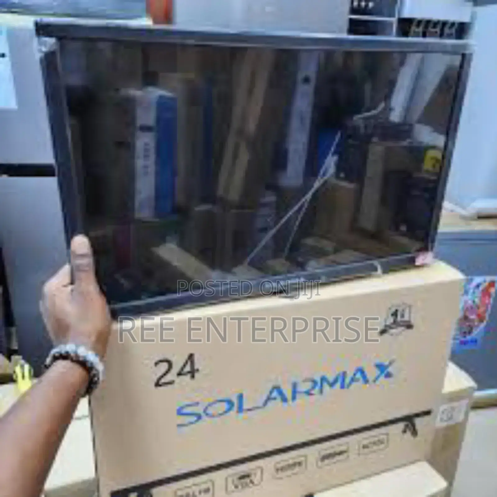 Solamax 24 Inch Digital Tv