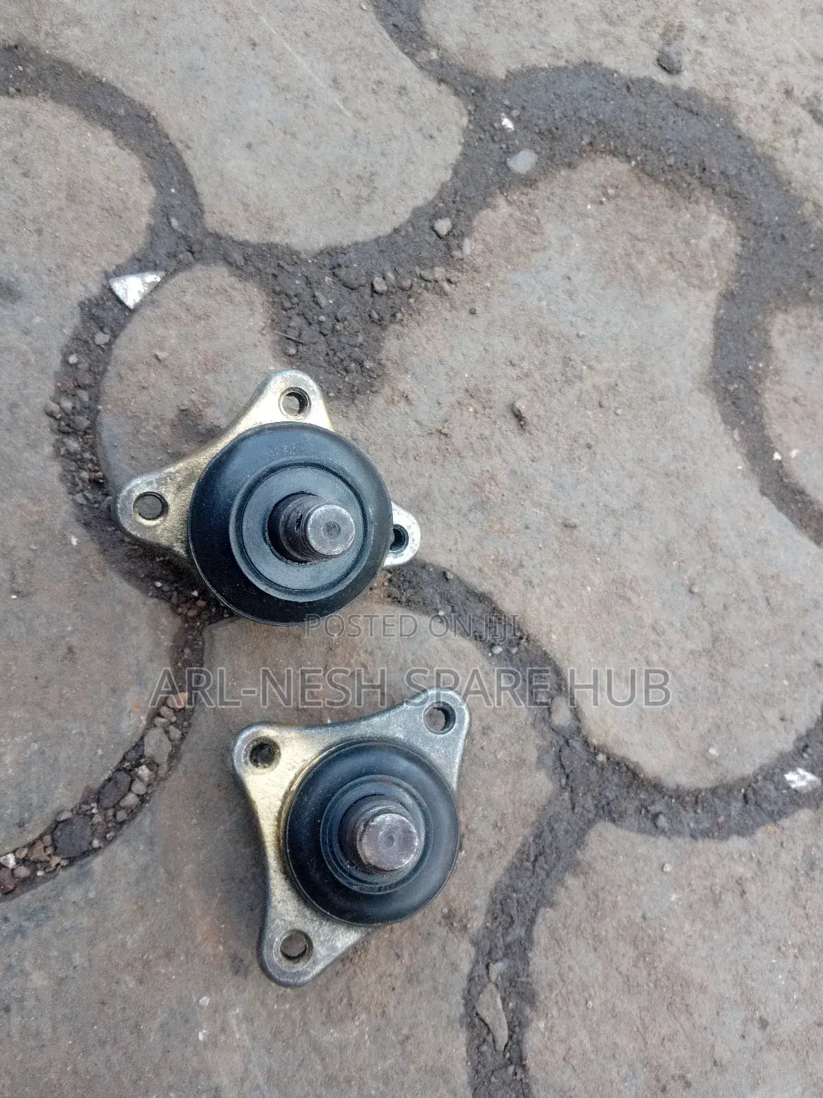 Mitsubishi Shogun Front Upper Ball Joint