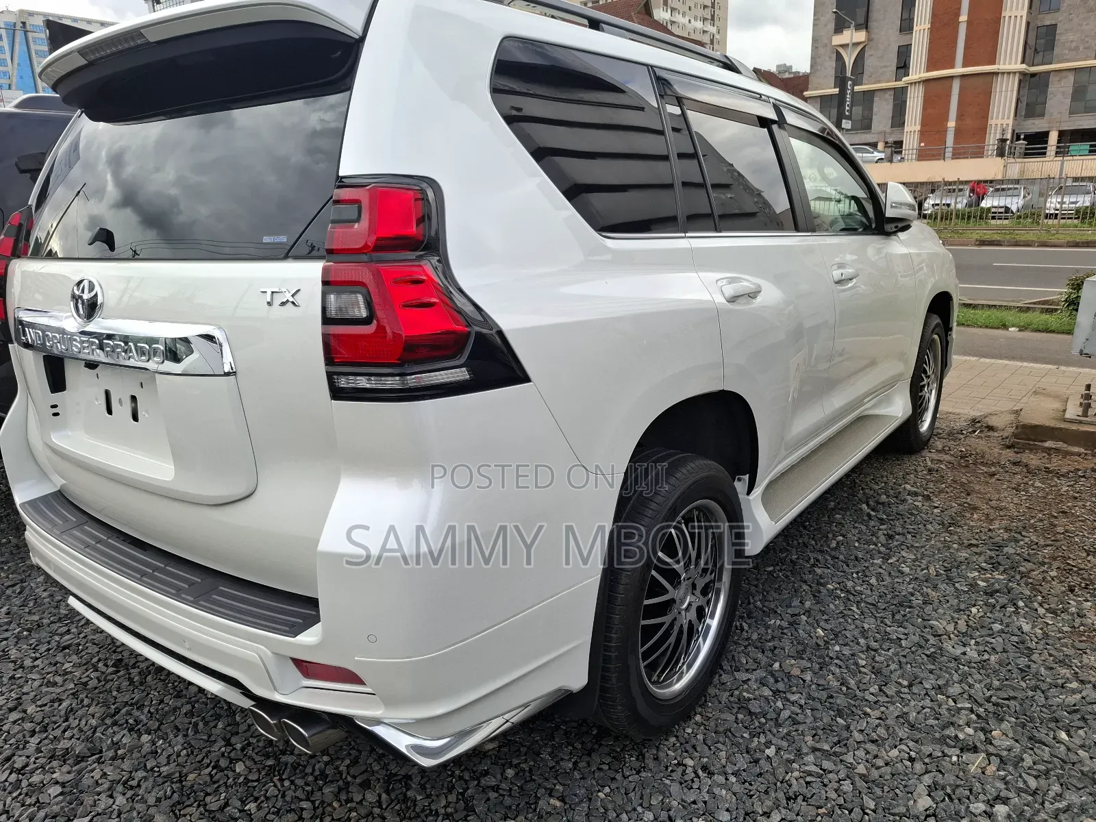 Toyota Land Cruiser Prado 2.8 2020 White
