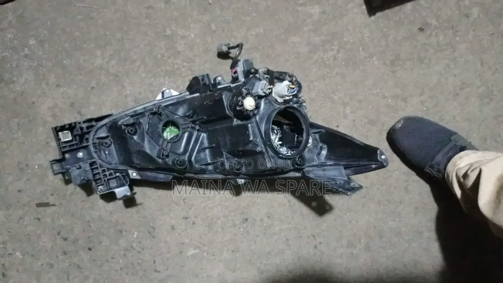 2017 Mazda Axela Headlight