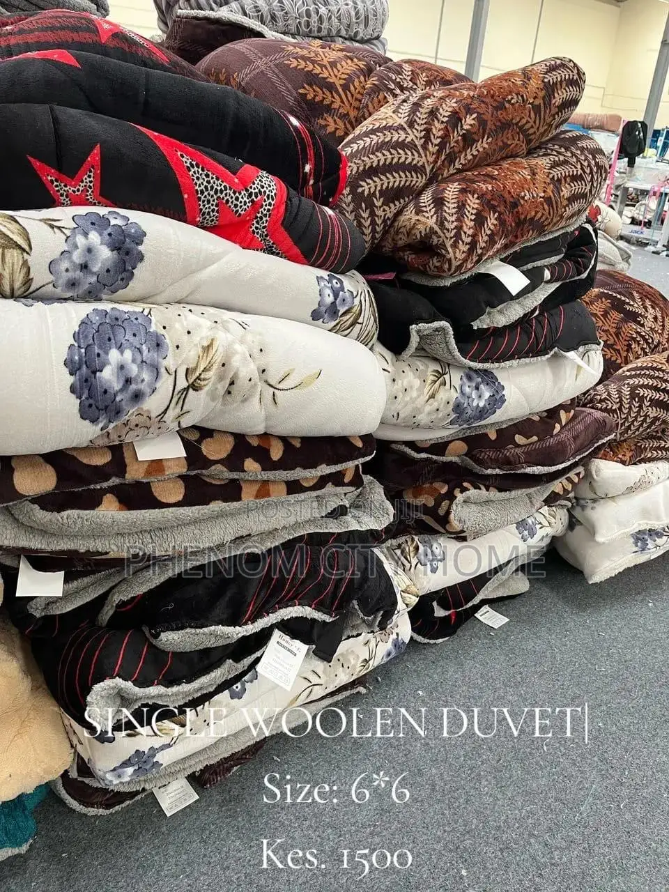 Heavy Woolen 6 by 7 Woolen Duvets