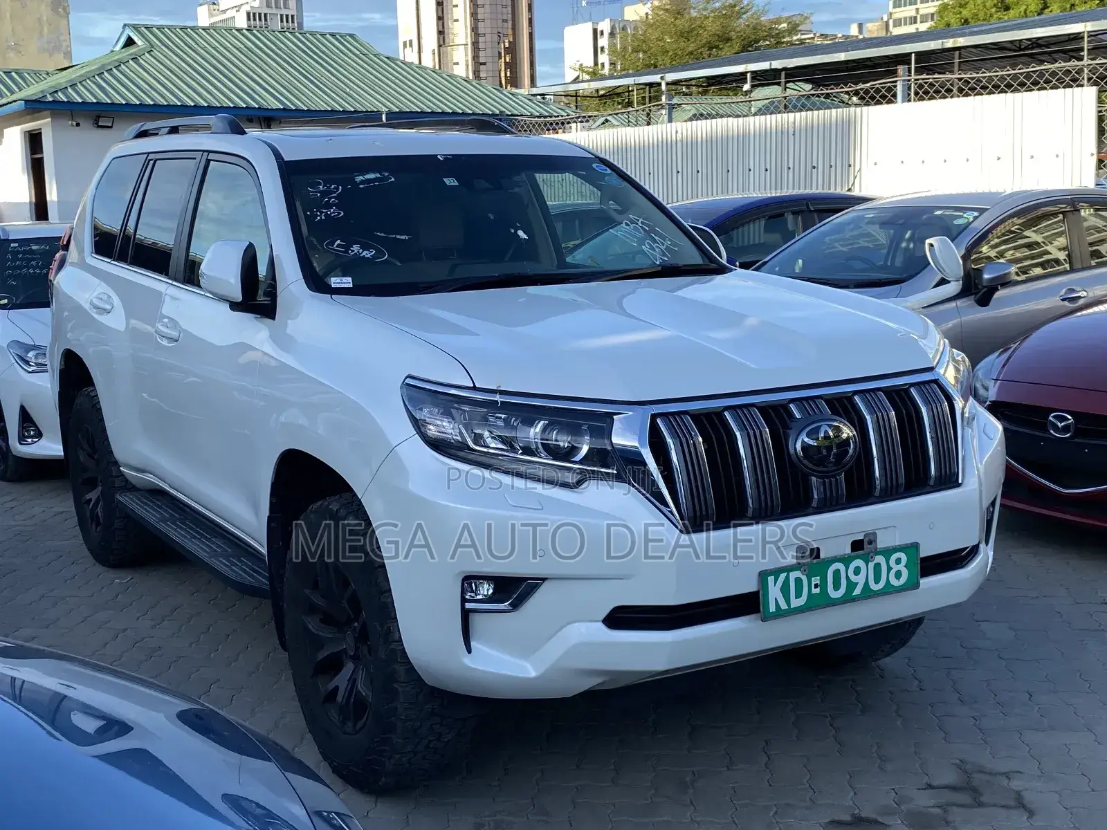 Toyota Land Cruiser Prado 2018 White
