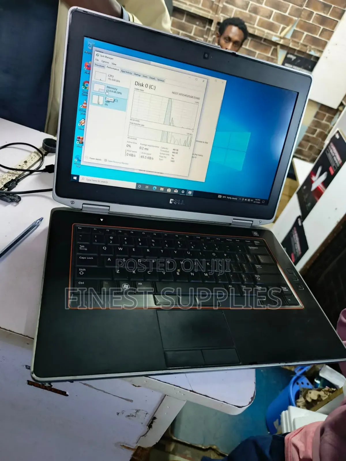 Laptop Dell Inspiron 15 4GB Intel Pentium HDD 250GB