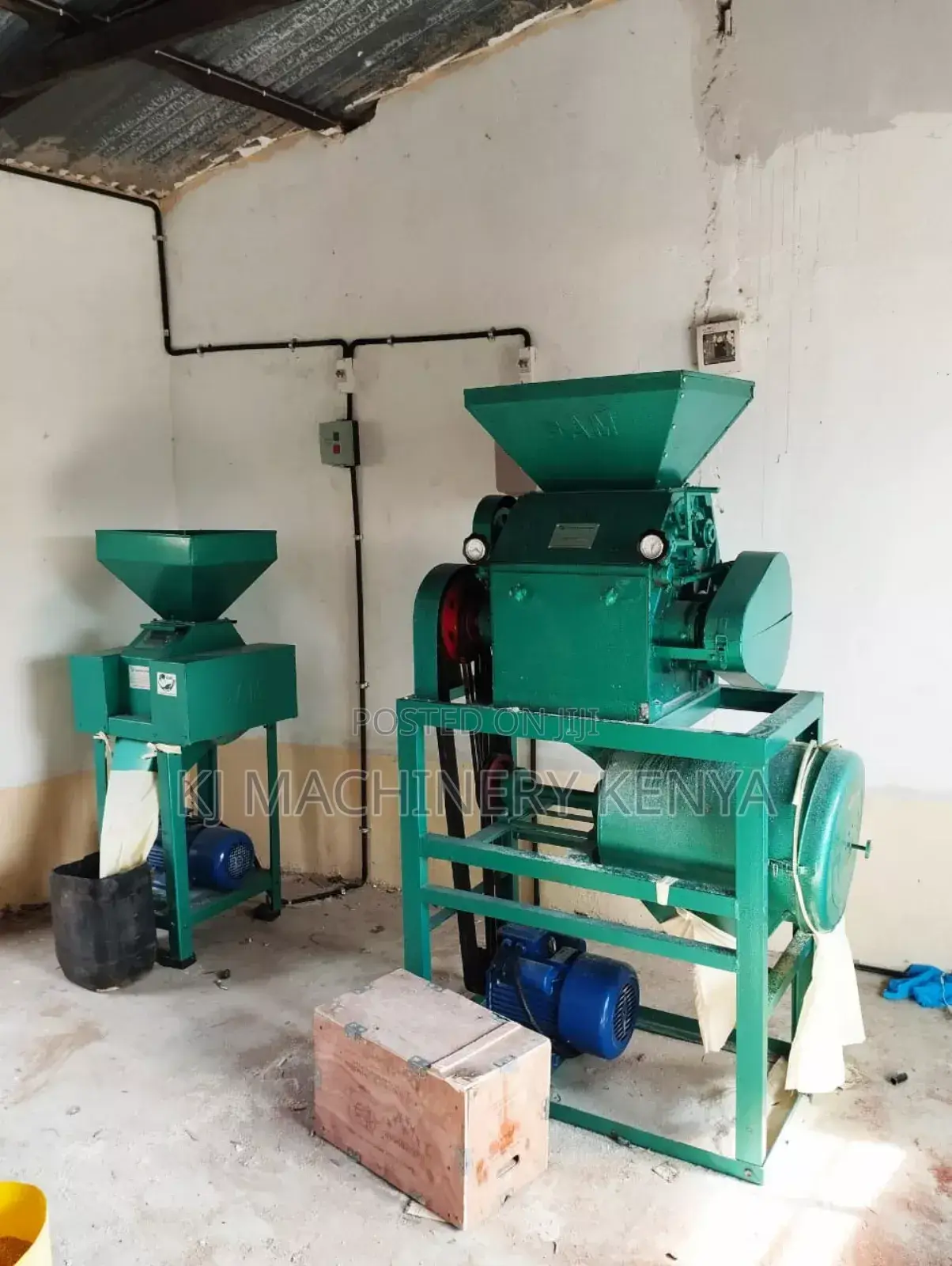 Complete Grade 1 Maize Flour Milling Set – Crusher + Roller Mill